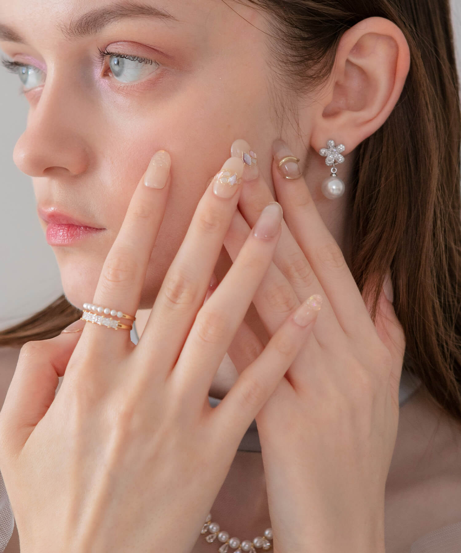 【当日発送】水光ネイルピンクマグネットオーロラホロゴールドミラーオーバルネイルチップ