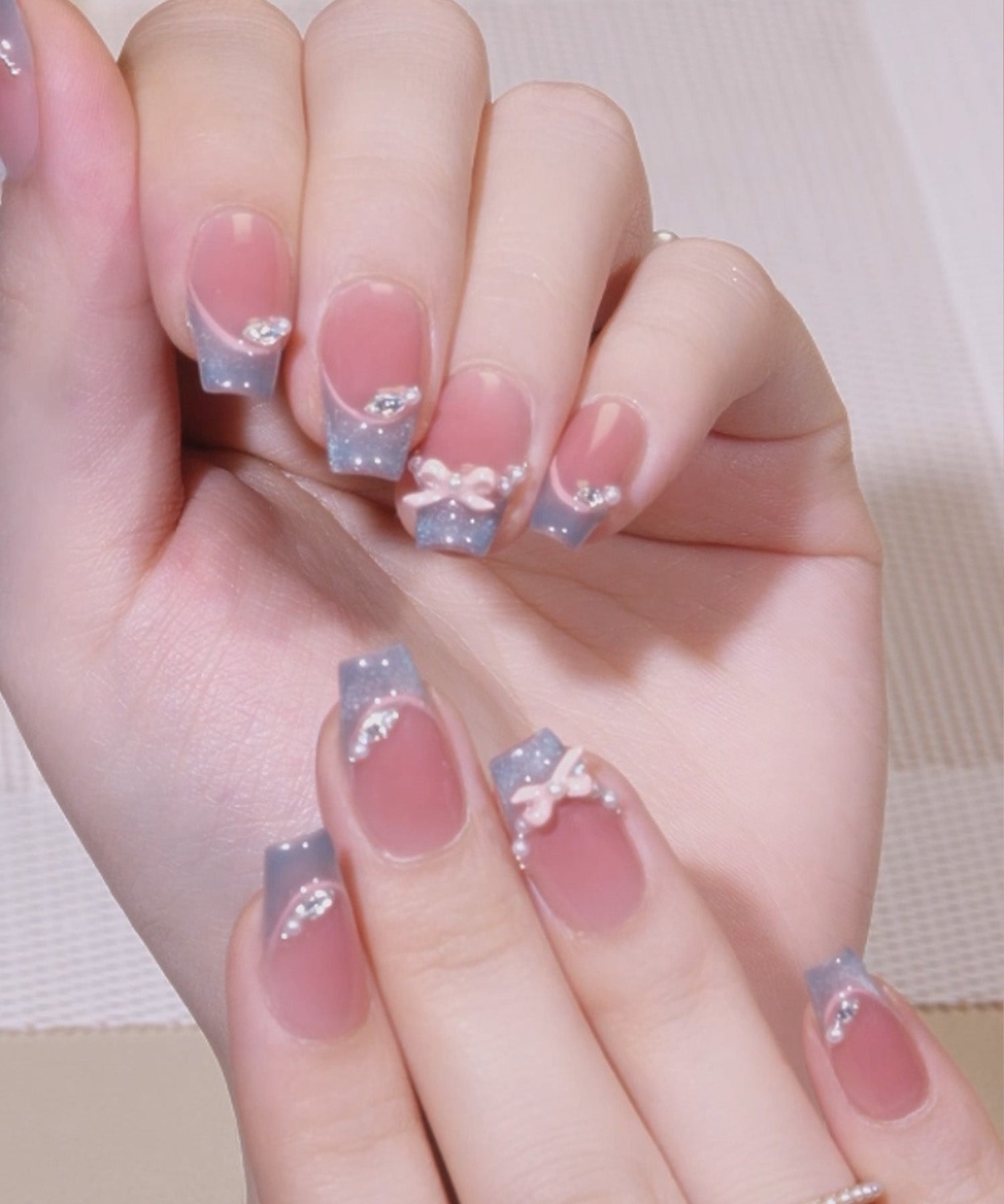 【当日発送】水光ネイルピンクリボンブルーマグネットフレンチバレリーナネイルチップ