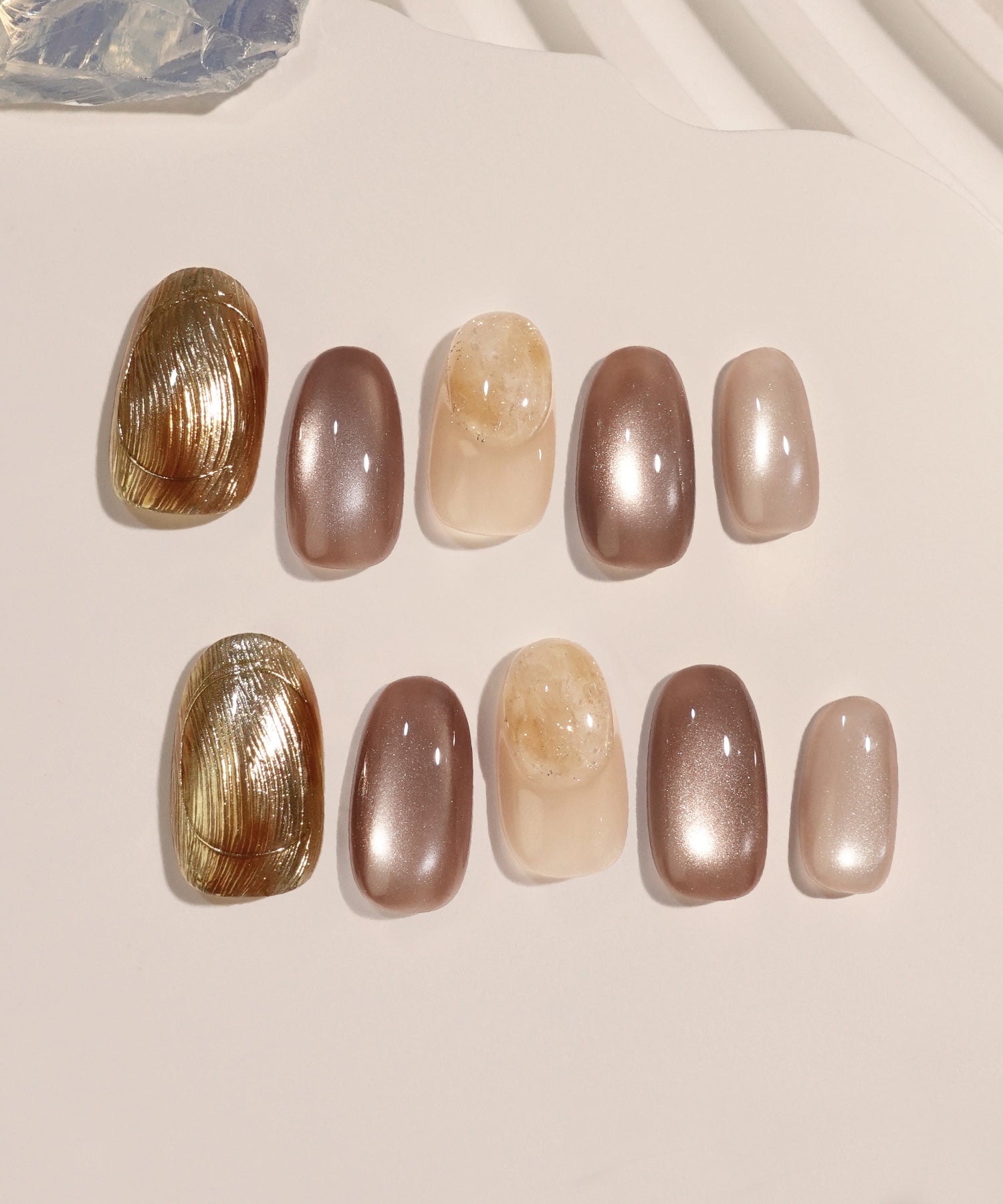 【COMING SOON】水光ネイルグレージュブラウンニュアンスゴールドミラークリアアートオーバルネイルチップ