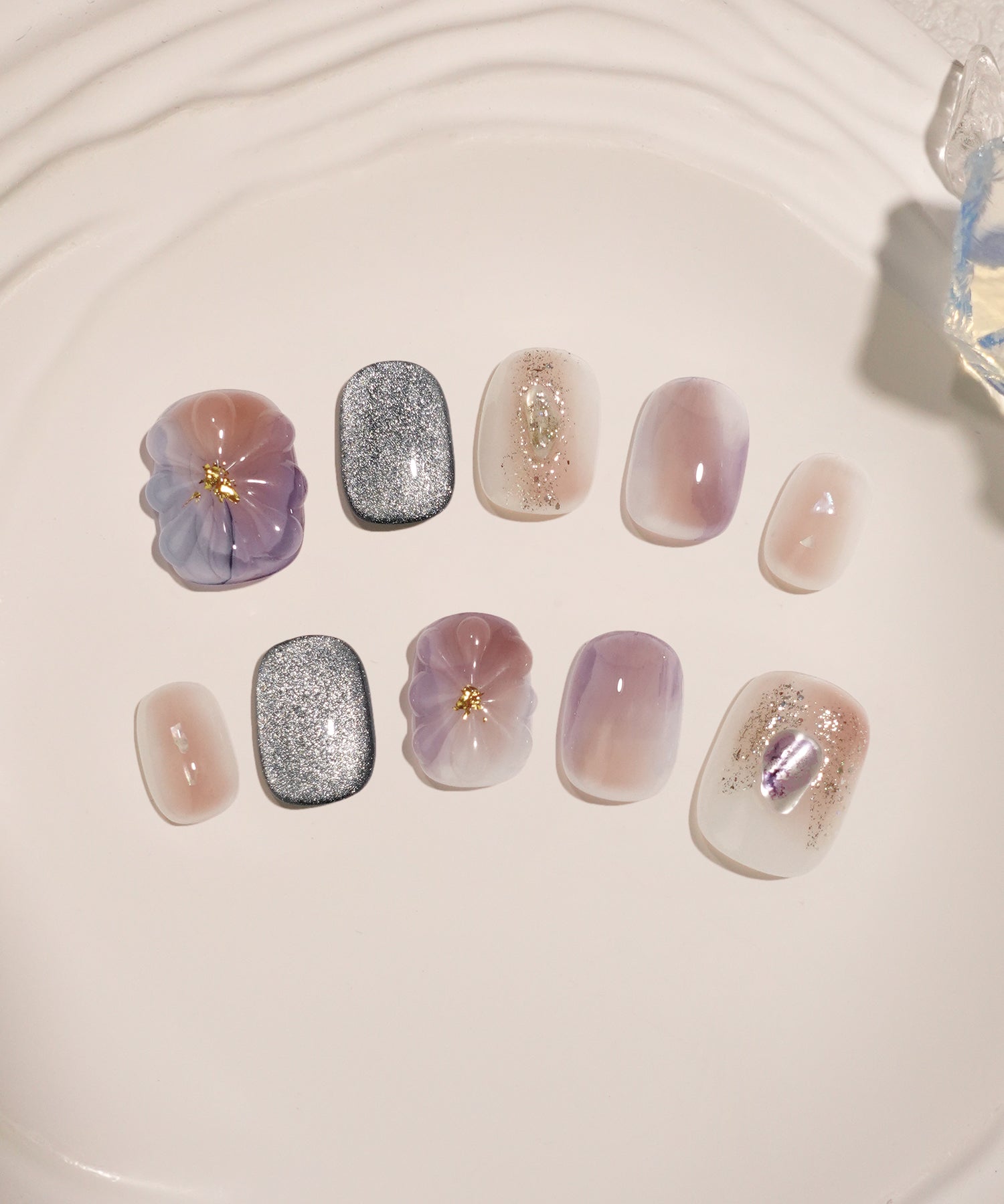 【一部当日発送】水光ネイルパープルニュアンスフラワーマグネットホイルシェルショートラウンドネイルチップ