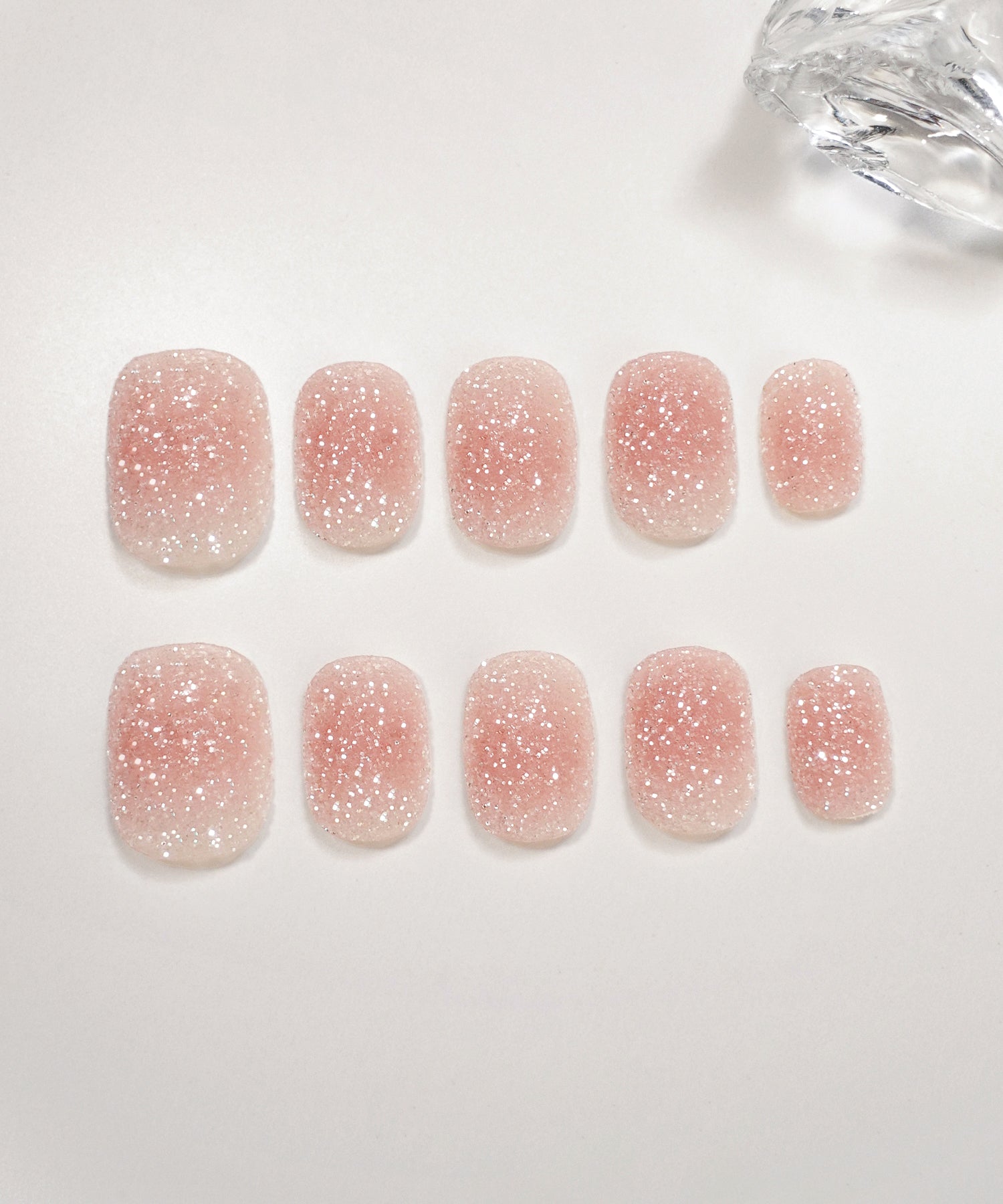【当日発送】水光ネイルピンクチークシュガーラメショートラウンドネイルチップ
