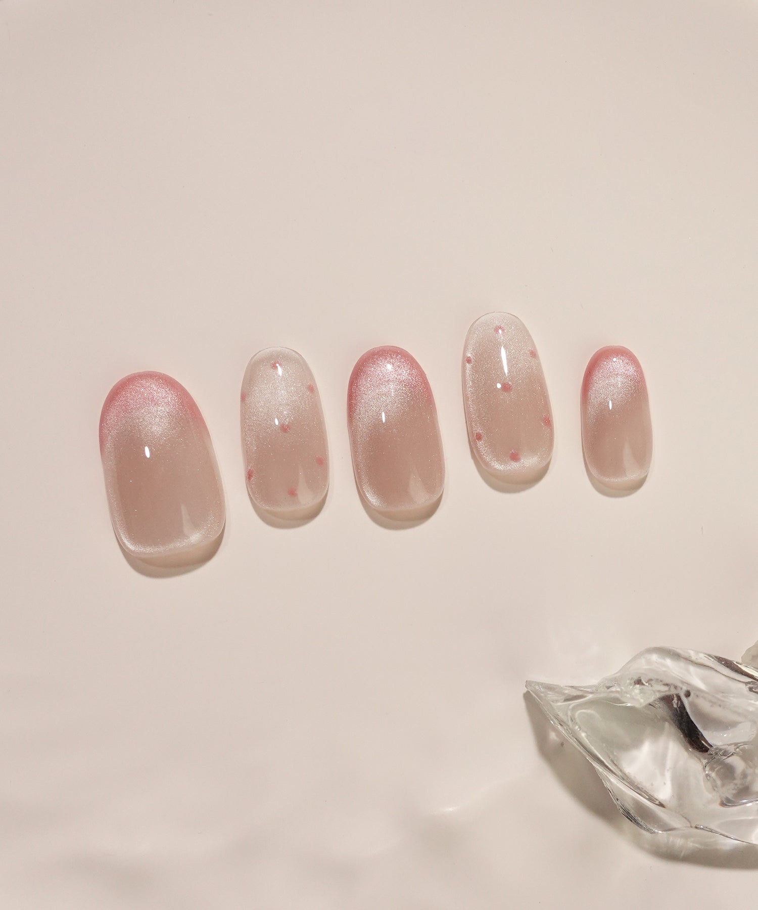 【一部当日発送】水光ネイルピンクマグネットフレンチドットオーバルネイルチップ