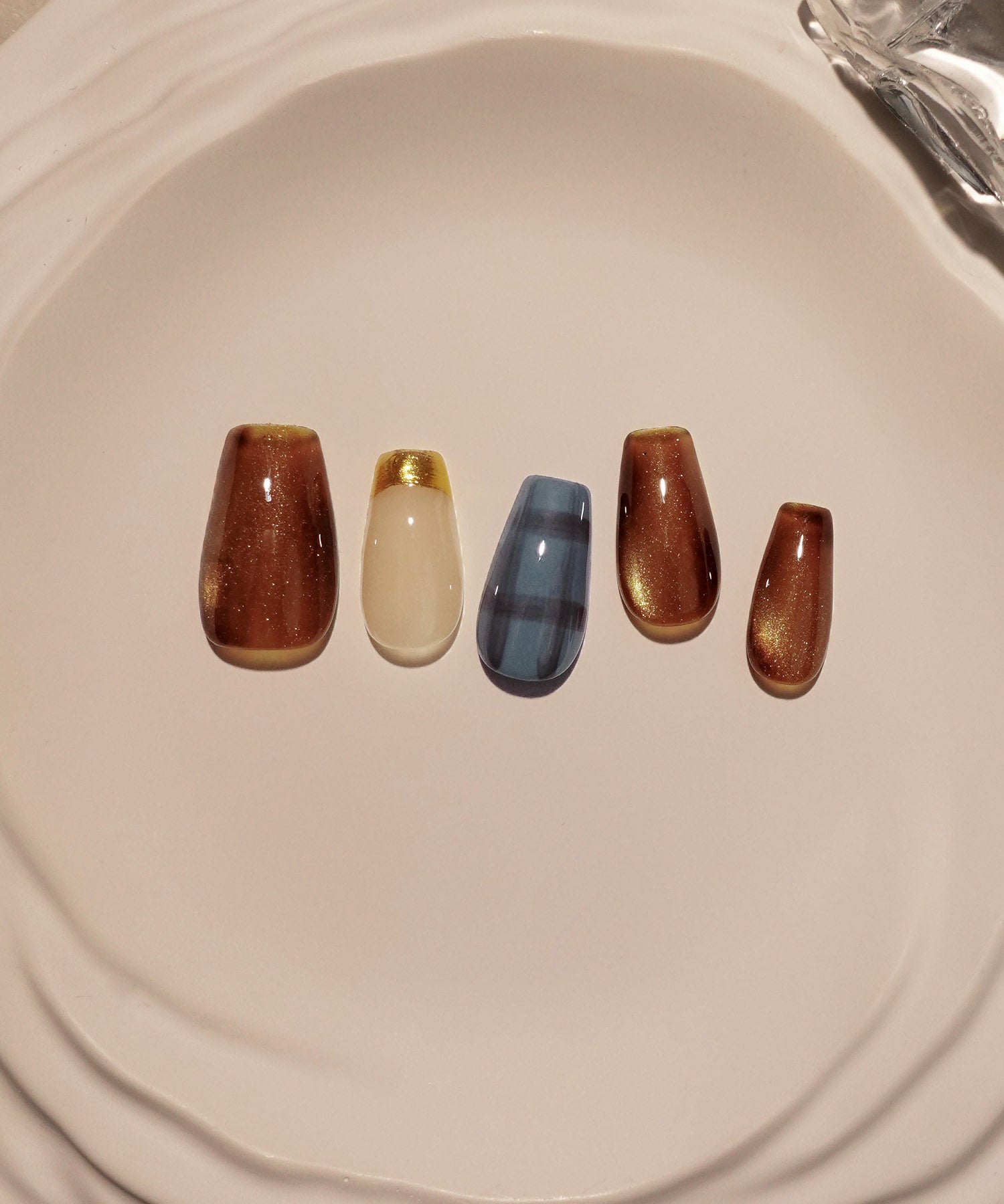 【SOLD OUT】水光ネイルブラウンマグネットニュアンスブルーチェックゴールドフレンチバレリーナネイルチップ