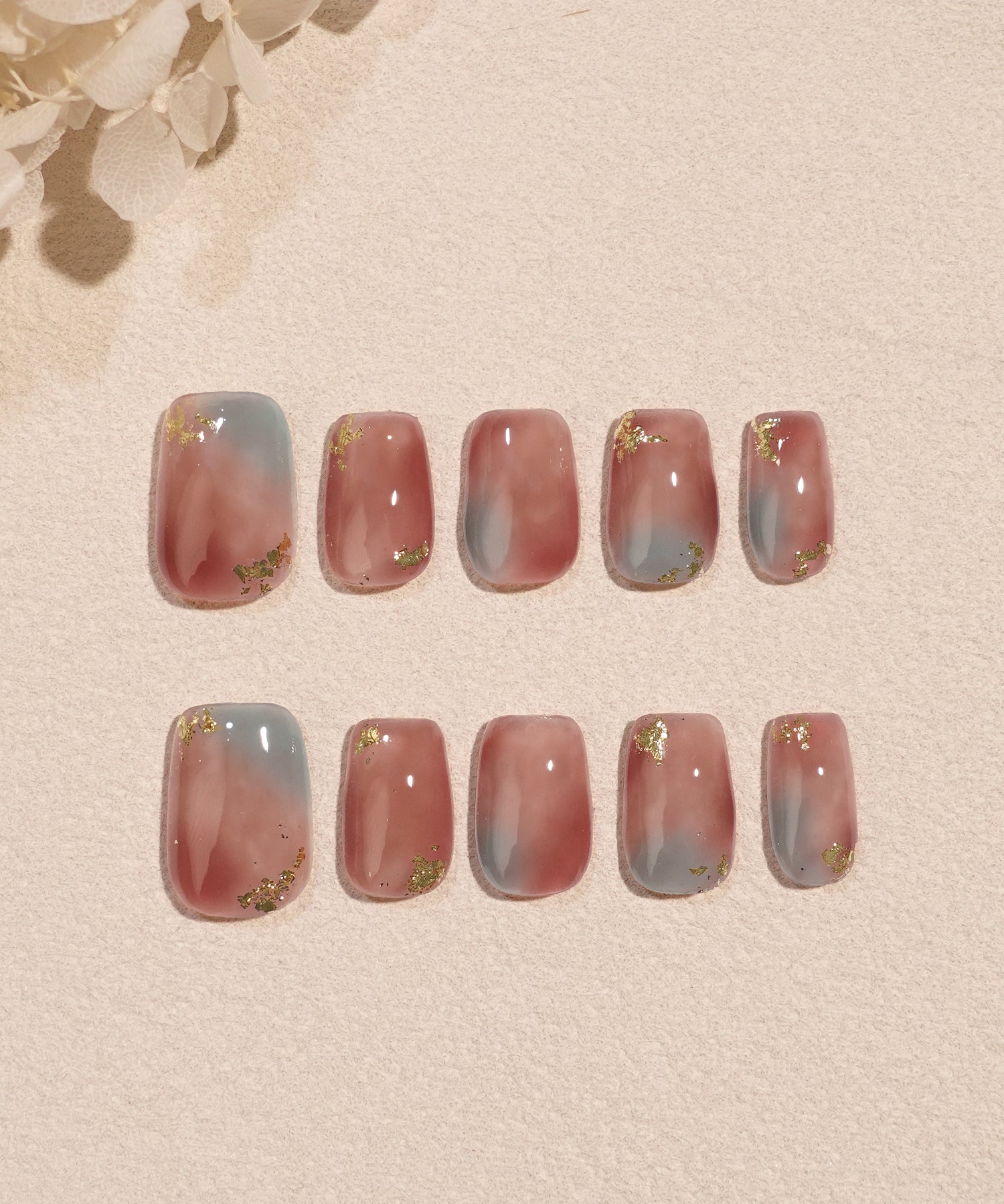 【当日発送】水光ネイルスモーキーローズブルーグレーニュアンスホイルショートスクエアネイルチップ