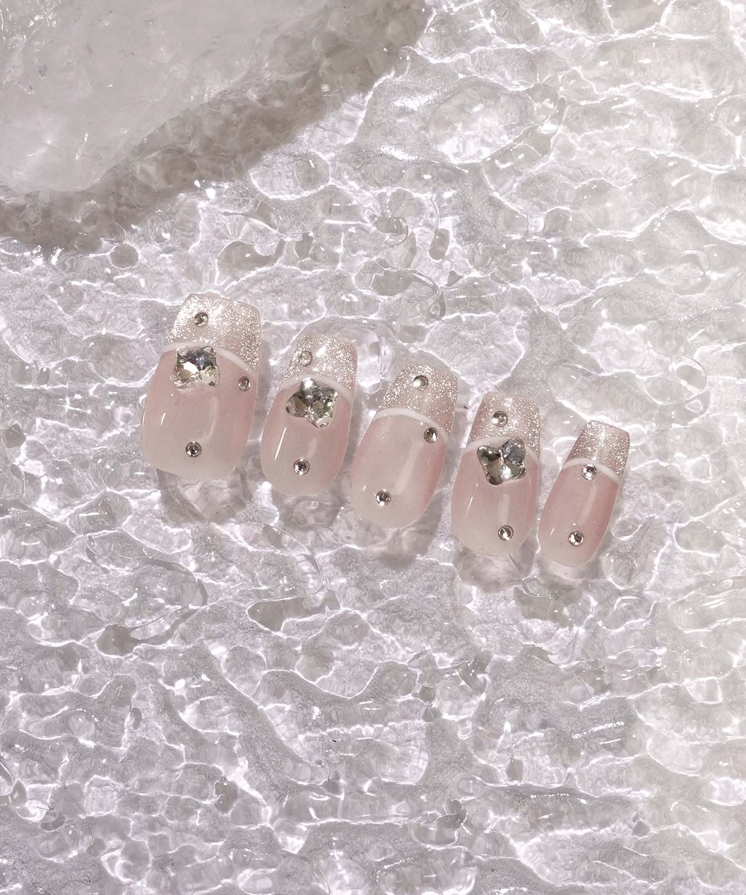 【当日発送】水光ネイルナチュラルフレンチVカットワンホンバレリーナネイルチップ