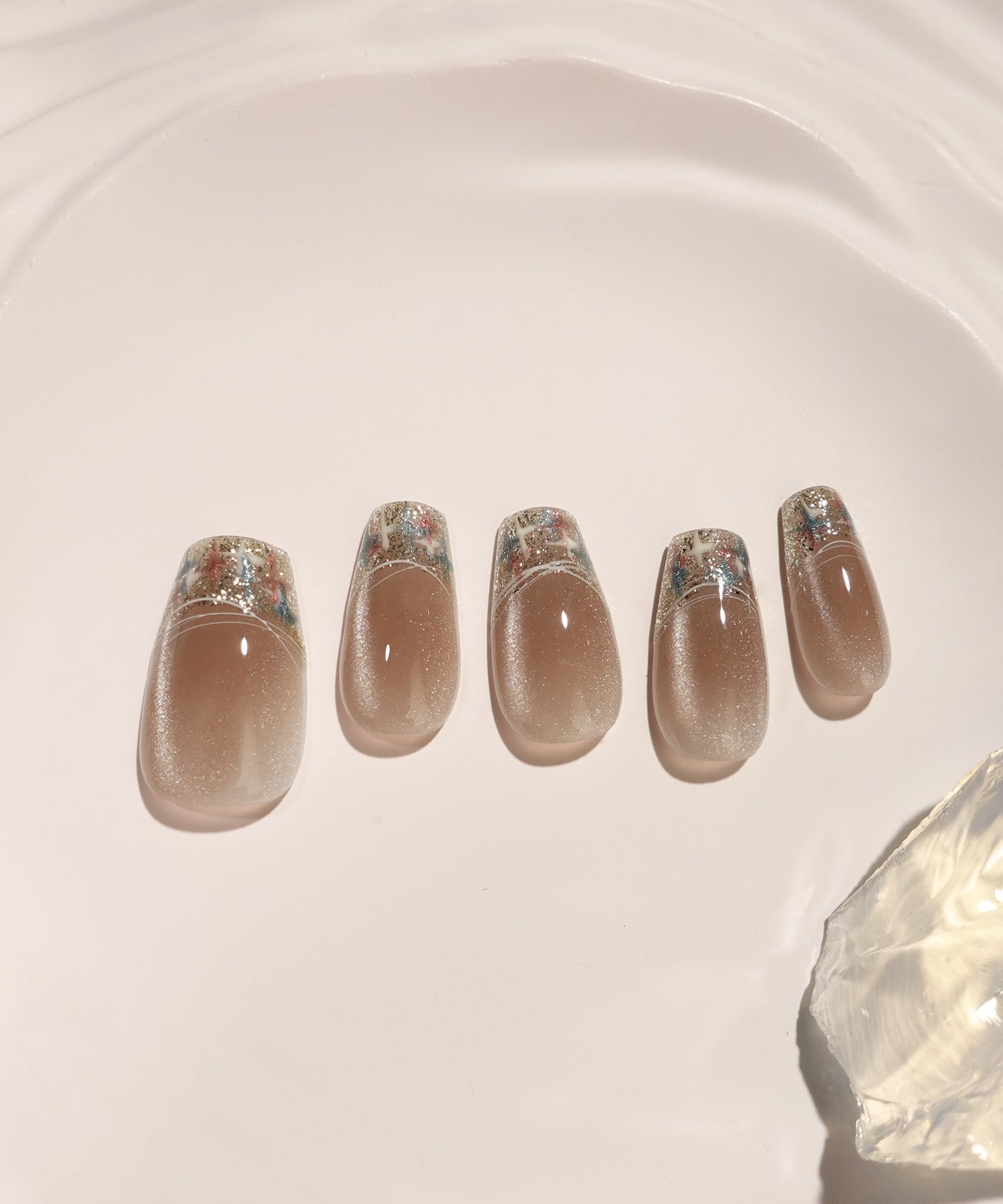 【COMING SOON】水光ネイルブラウンマグネットツイードフレンチバレリーナネイルチップ