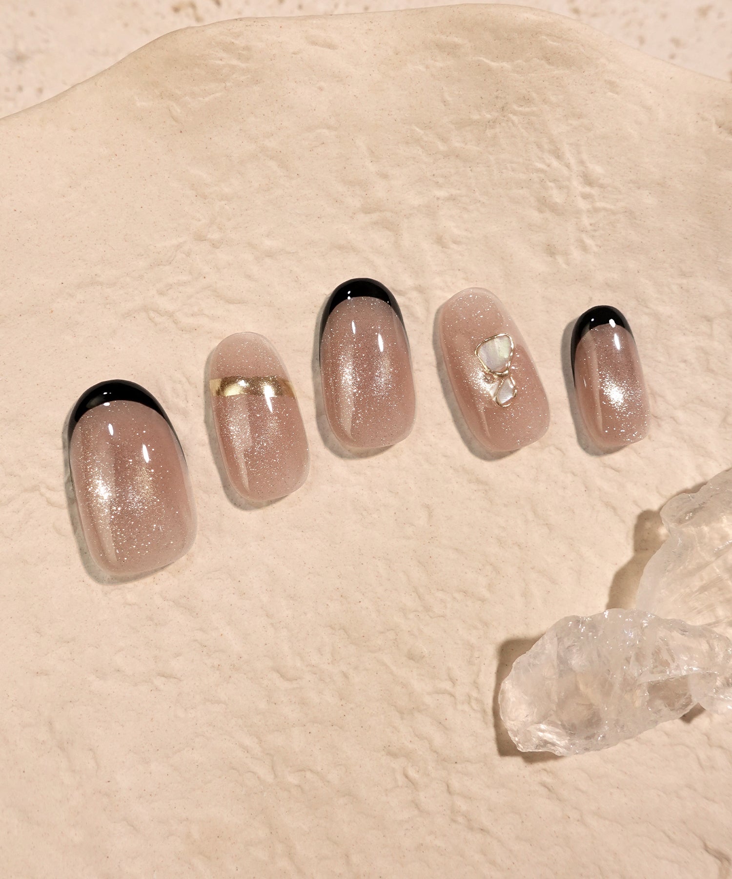 【COMING SOON】水光ネイルピンクマグネットブラックフレンチゴールドミラーオーバルネイルチップ