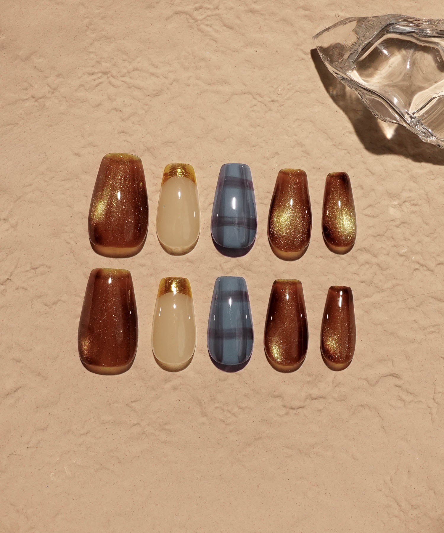 【SOLD OUT】水光ネイルブラウンマグネットニュアンスブルーチェックゴールドフレンチバレリーナネイルチップ