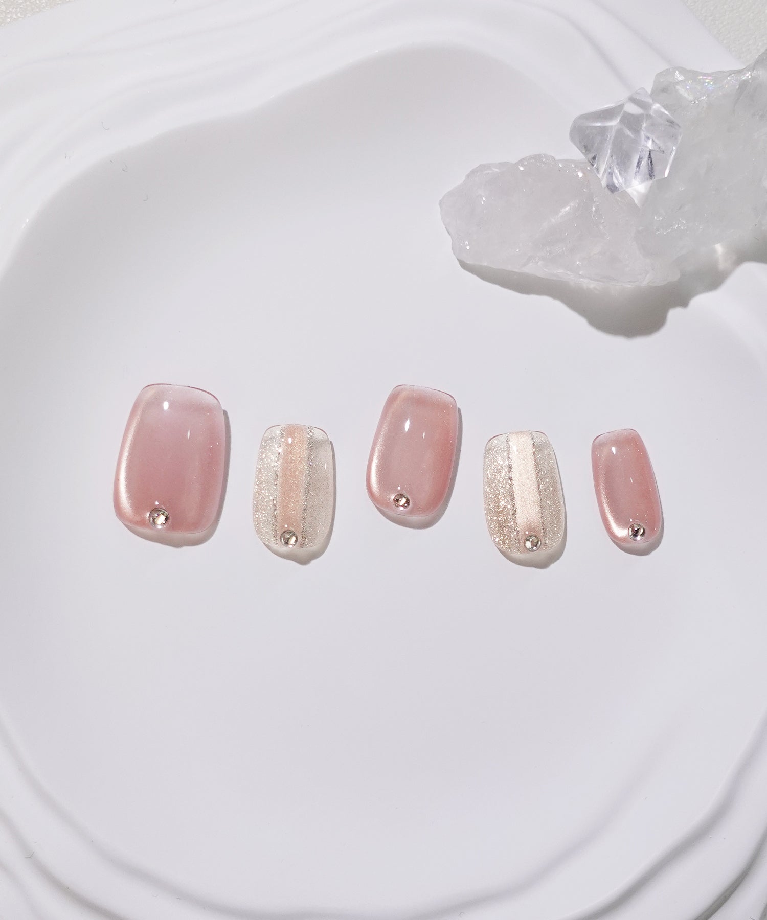 【当日発送】水光ネイルピンクマグネットラインアートストーンシンプルショートスクエアネイルチップ