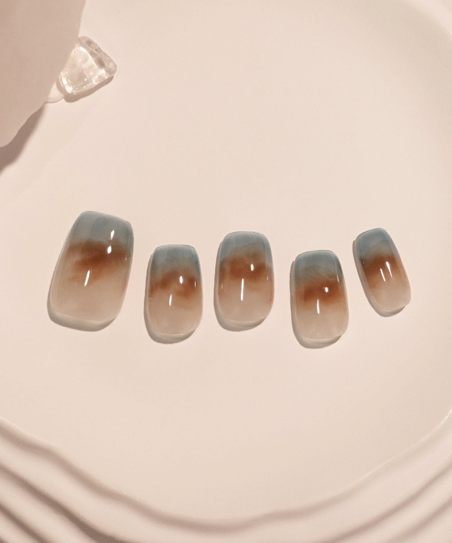 【予約販売】水光ネイルブルーブラウンインクグラデーションニュアンススクエアネイルチップ