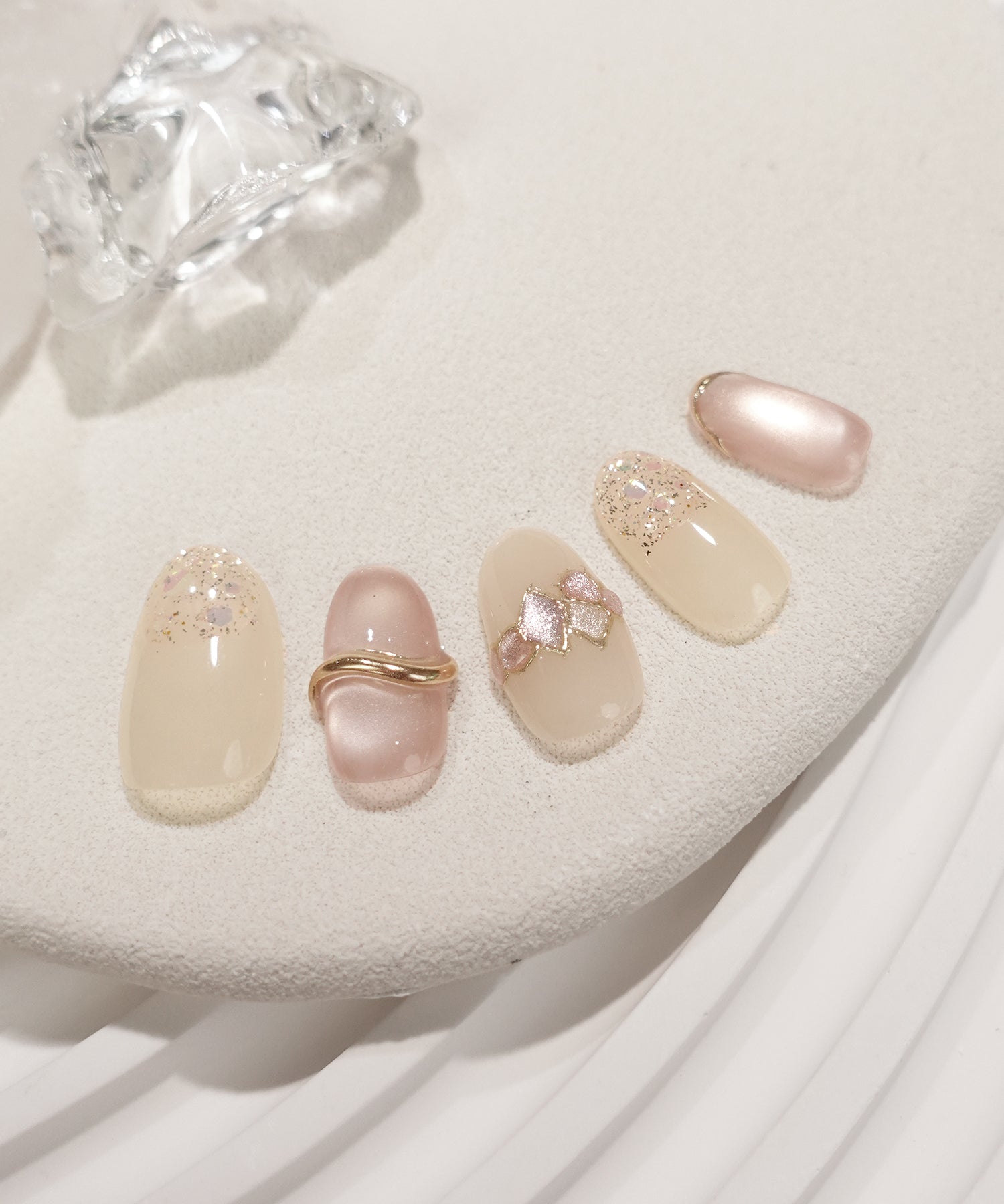 【当日発送】水光ネイルピンクマグネットオーロラホロゴールドミラーオーバルネイルチップ