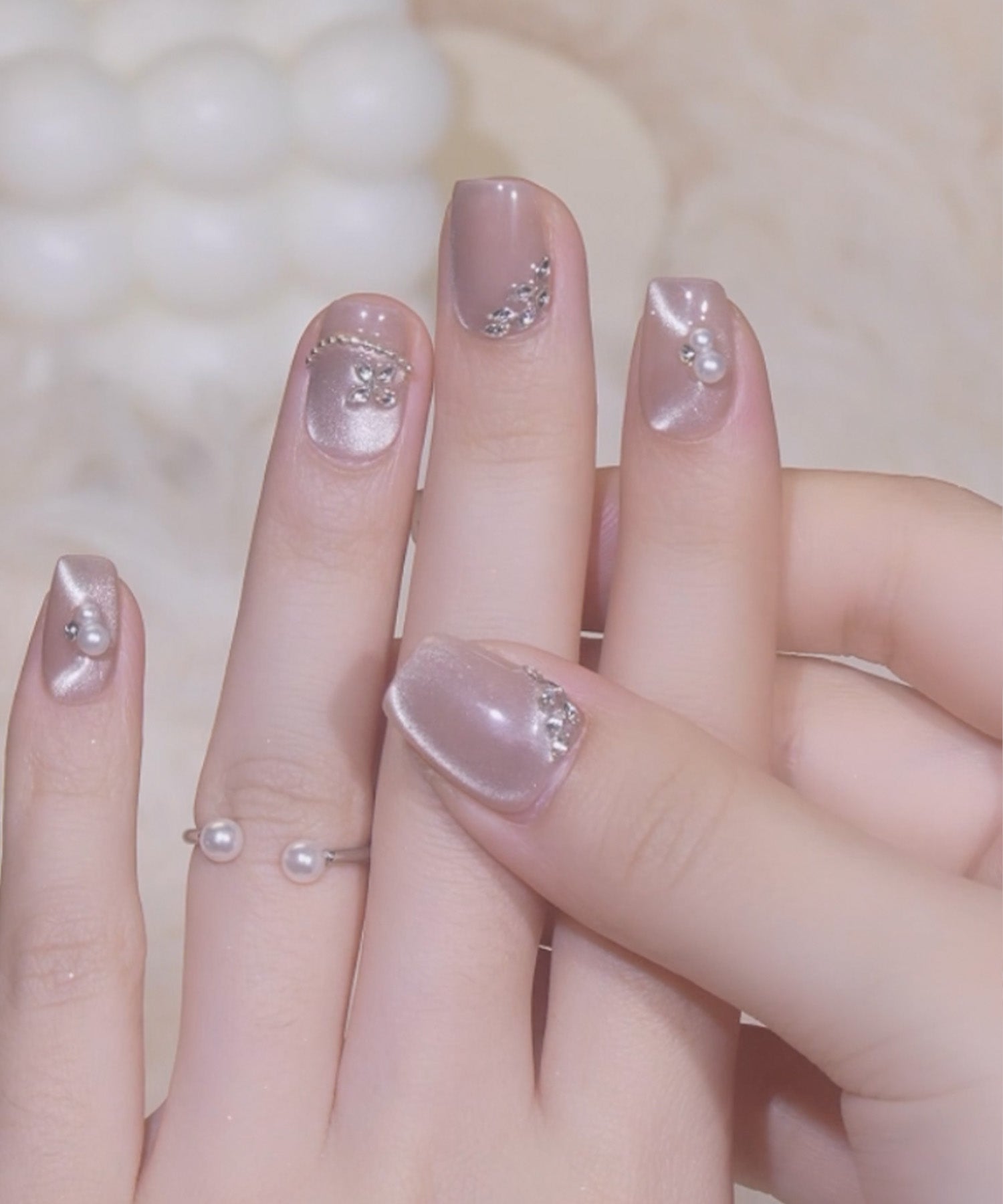 【一部当日発送】水光ネイルベージュマグネットストーンアートパールスクエアネイルチップ