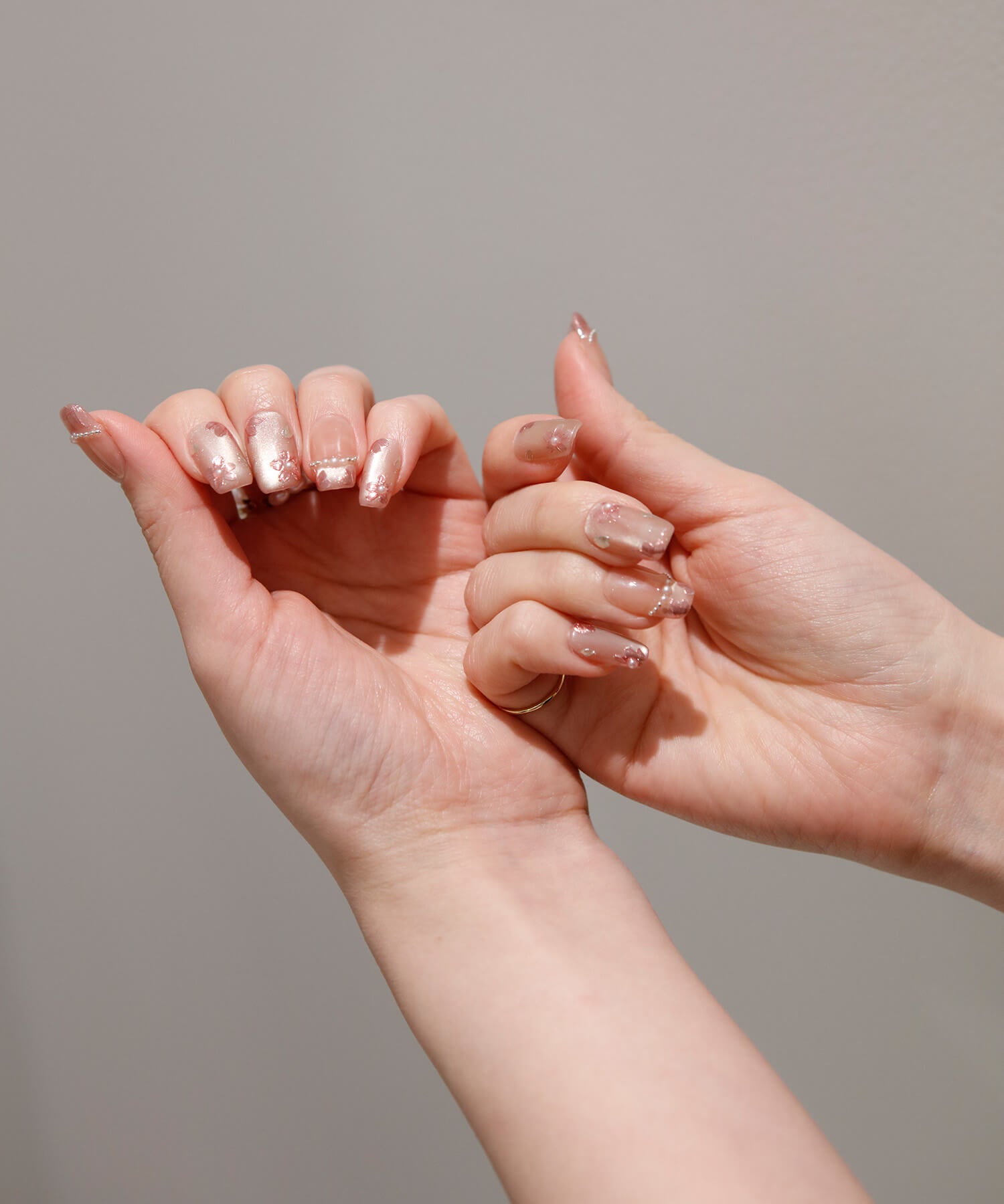 【一部当日発送】水光ネイルピンクマグネットフラワーミラーアートスクエアネイルチップ