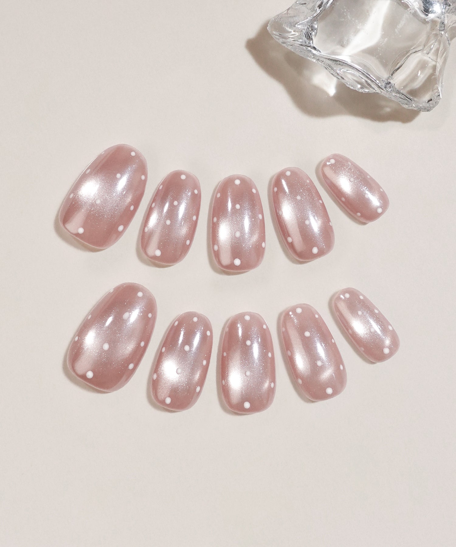 【当日発送】水光ネイルピンクマグネットドットデザインミラーオーバルネイルチップ