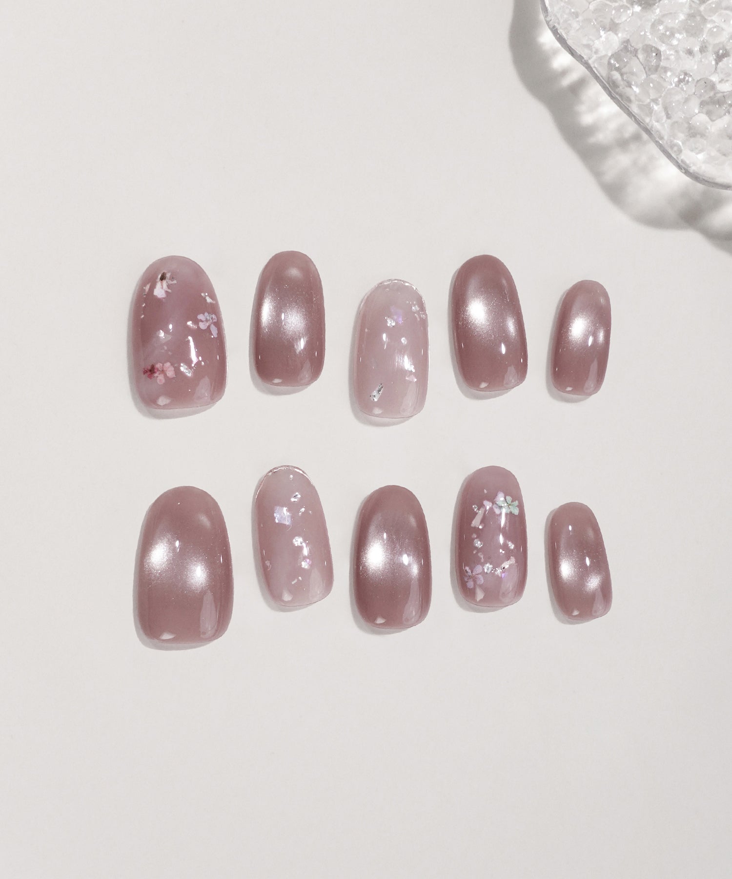 【当日発送】水光ネイルパープルマグネットゴールドミラーラインフラワーライクオーバルネイルチップ