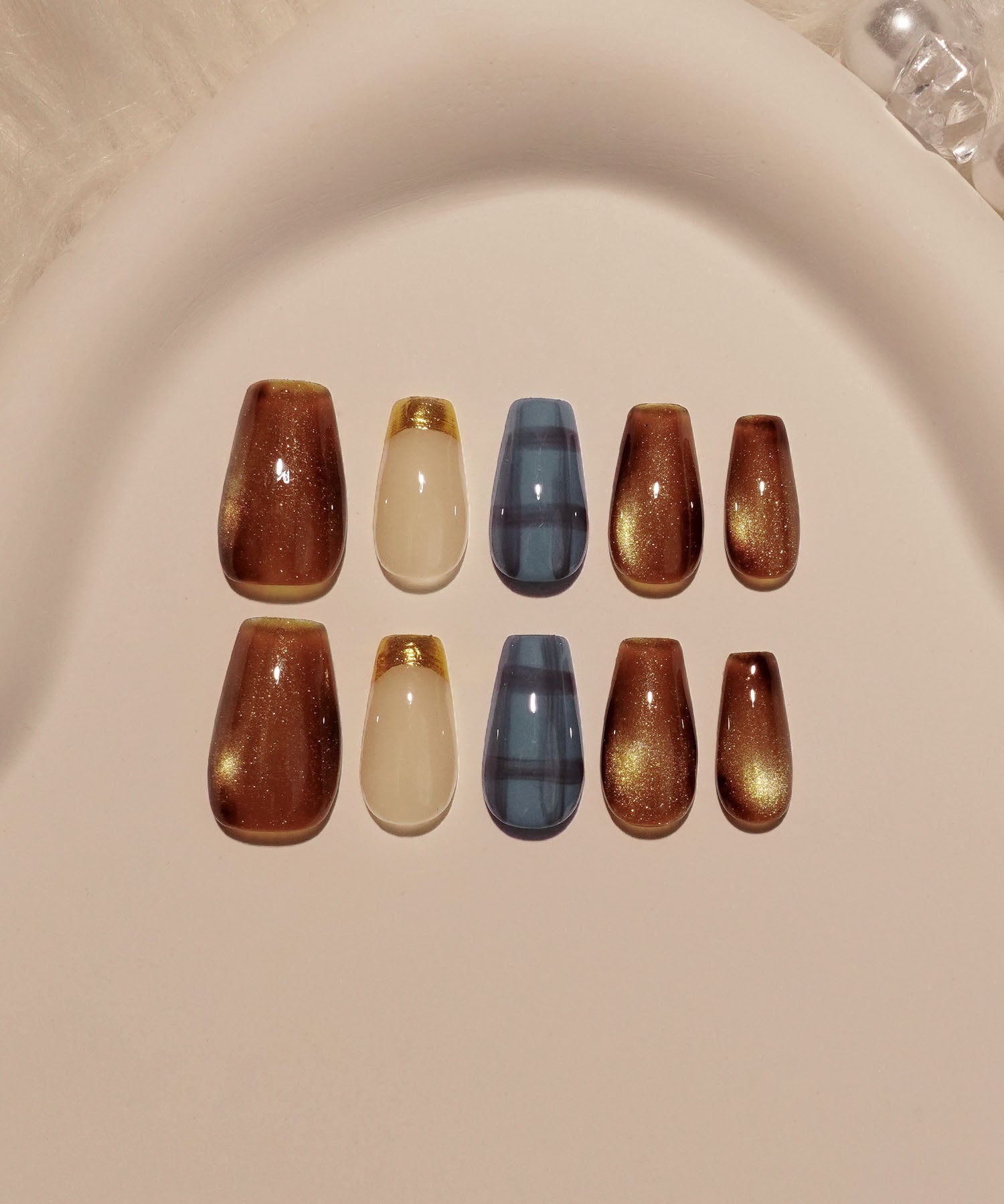 【SOLD OUT】水光ネイルブラウンマグネットニュアンスブルーチェックゴールドフレンチバレリーナネイルチップ