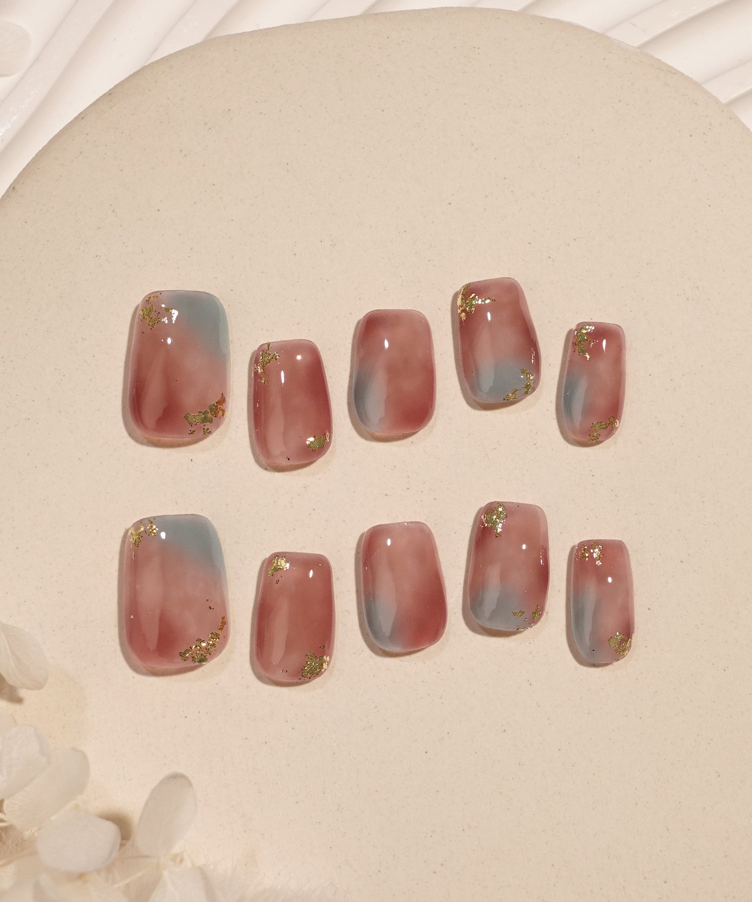 【当日発送】水光ネイルスモーキーローズブルーグレーニュアンスホイルショートスクエアネイルチップ