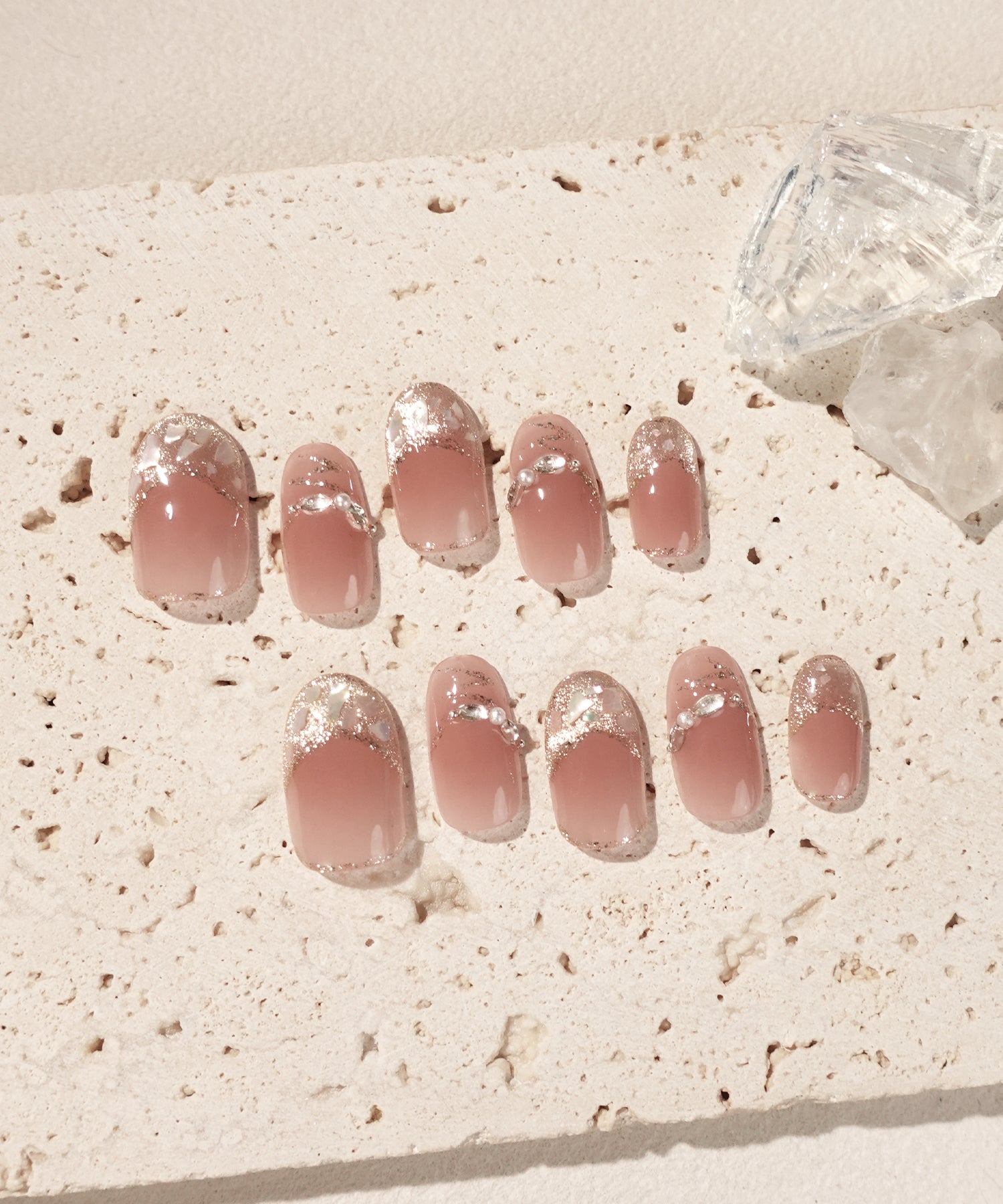 【当日発送】水光ネイルピンクチークホロラメフレンチオーバルネイルチップ