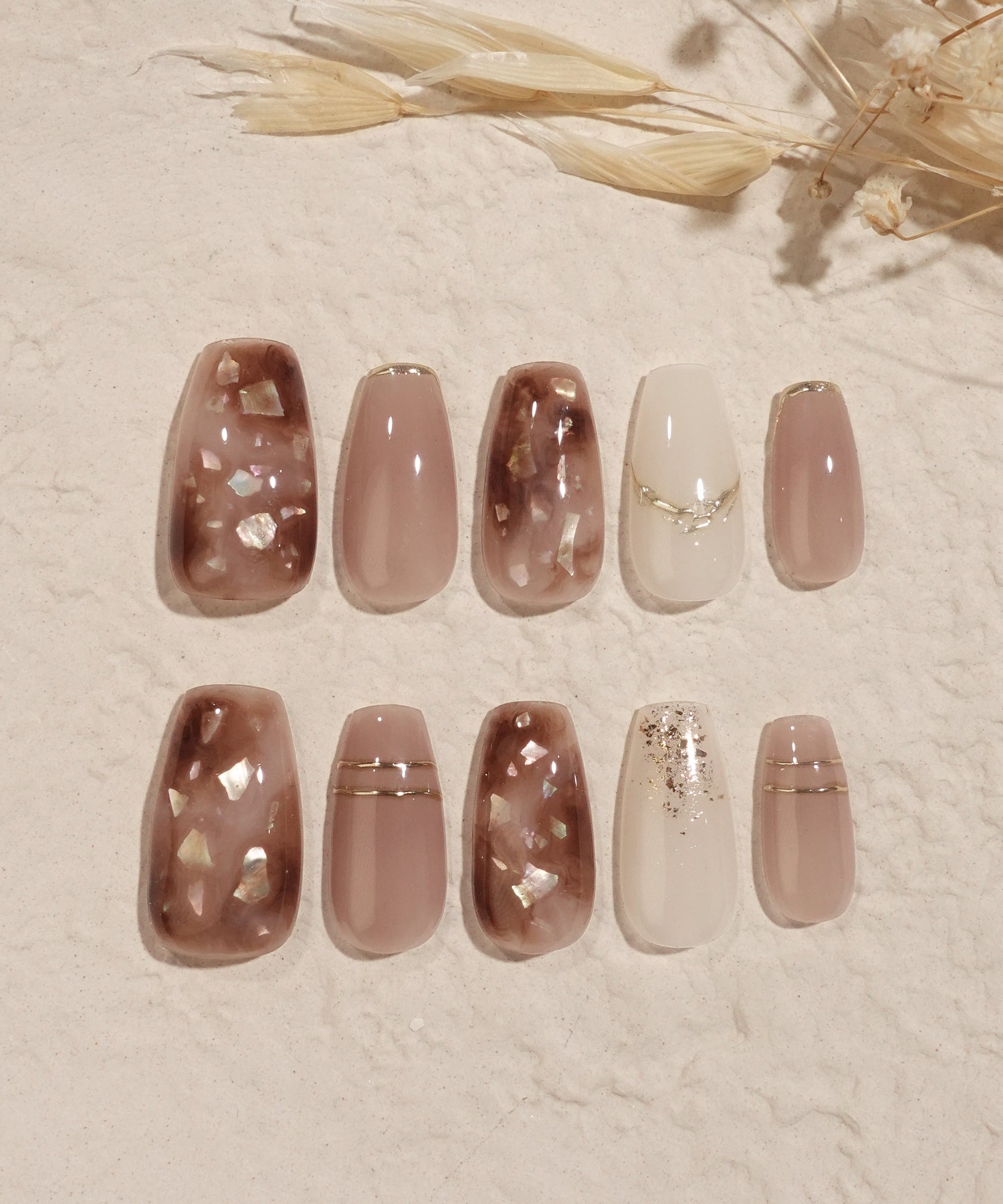 【当日発送】水光ネイルブラウンマーブルシェルラゴールドインバレリーナネイルチップ