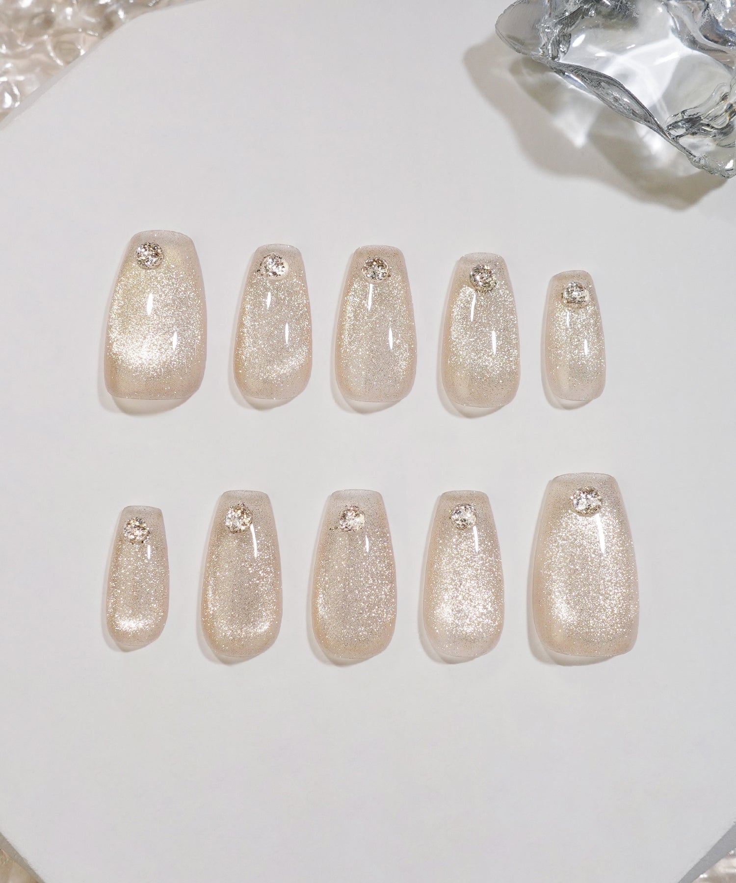 【当日発送】水光ネイルシャンパンゴールドマグネットワンカラーストーンバレリーナネイルチップ