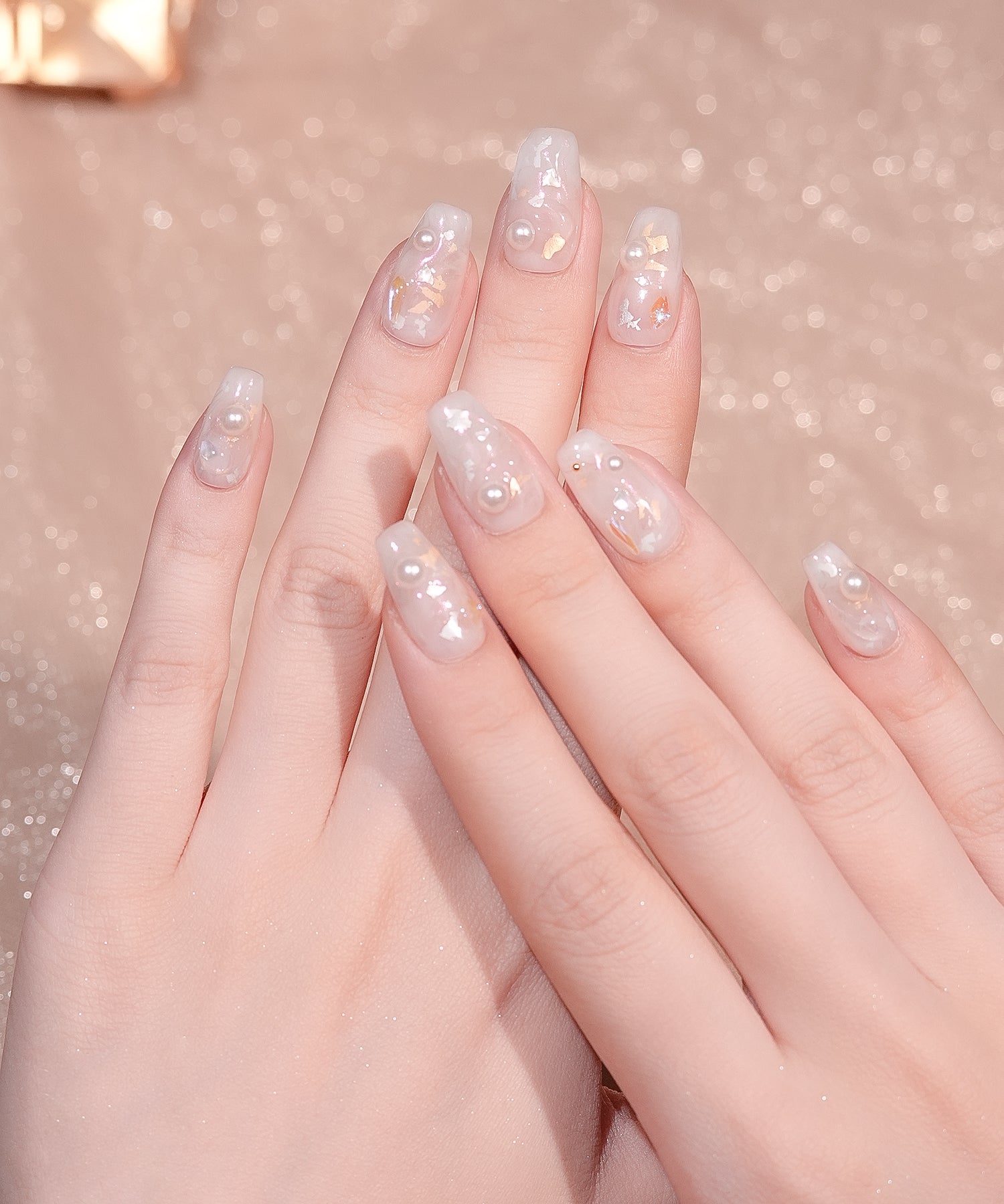 【当日発送】水光ネイルシアーホワイトベースホログラムパールバレリーナネイルチップ