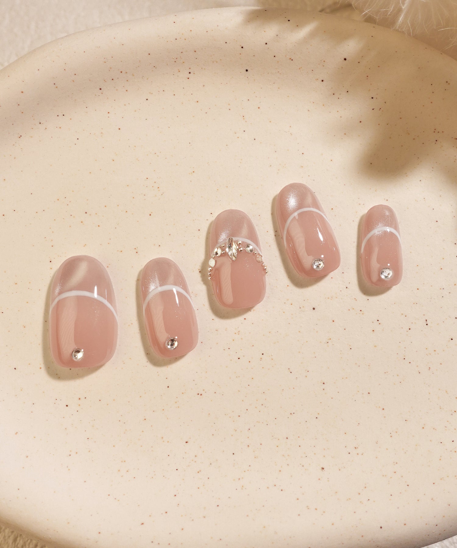 【当日発送】水光ネイルピンクマグネットフレンチラインストーンオーバルネイルチップ