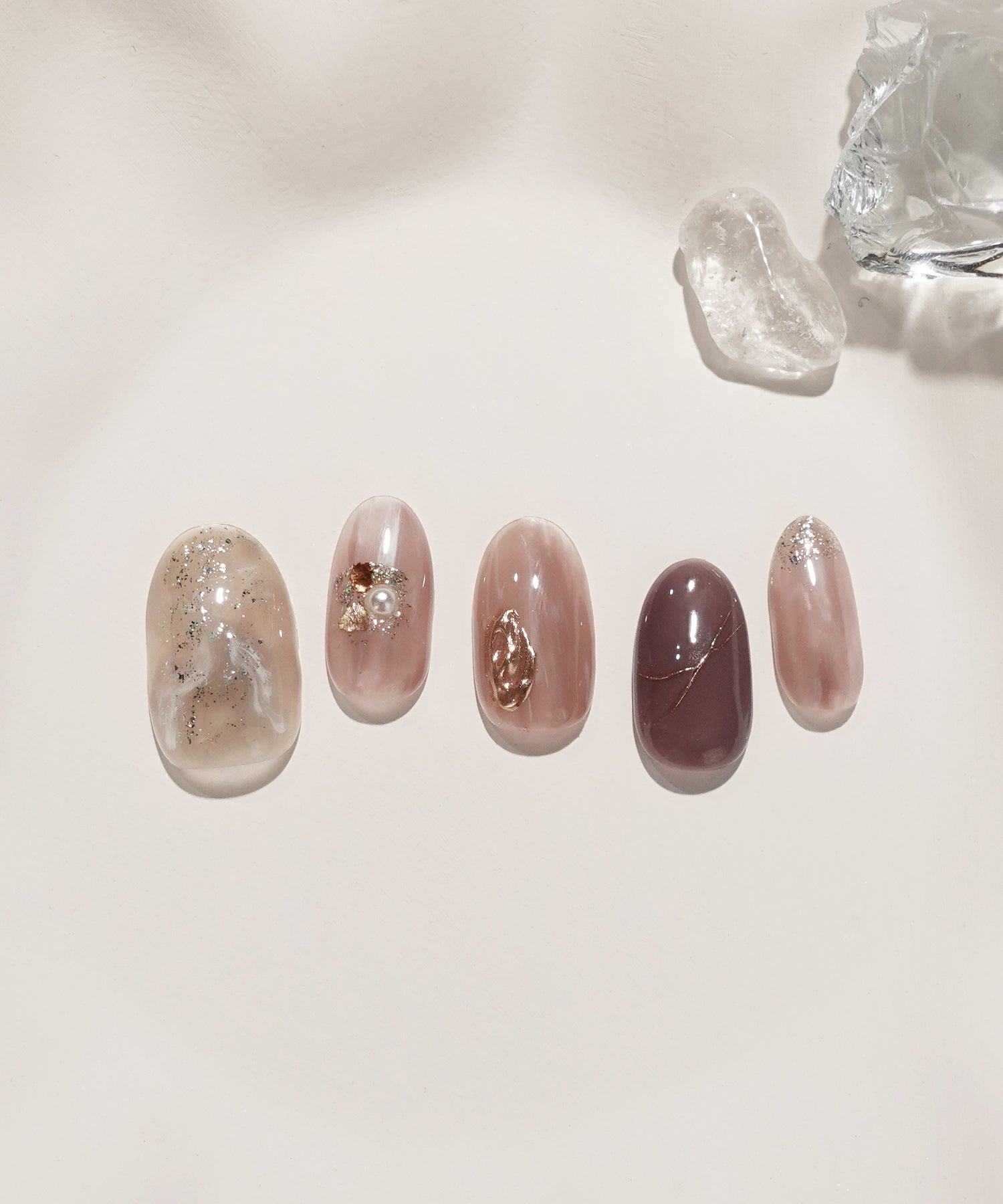 【当日発送】水光ネイルパープルニュアンスゴールドミラーパールオーバルネイルチップ