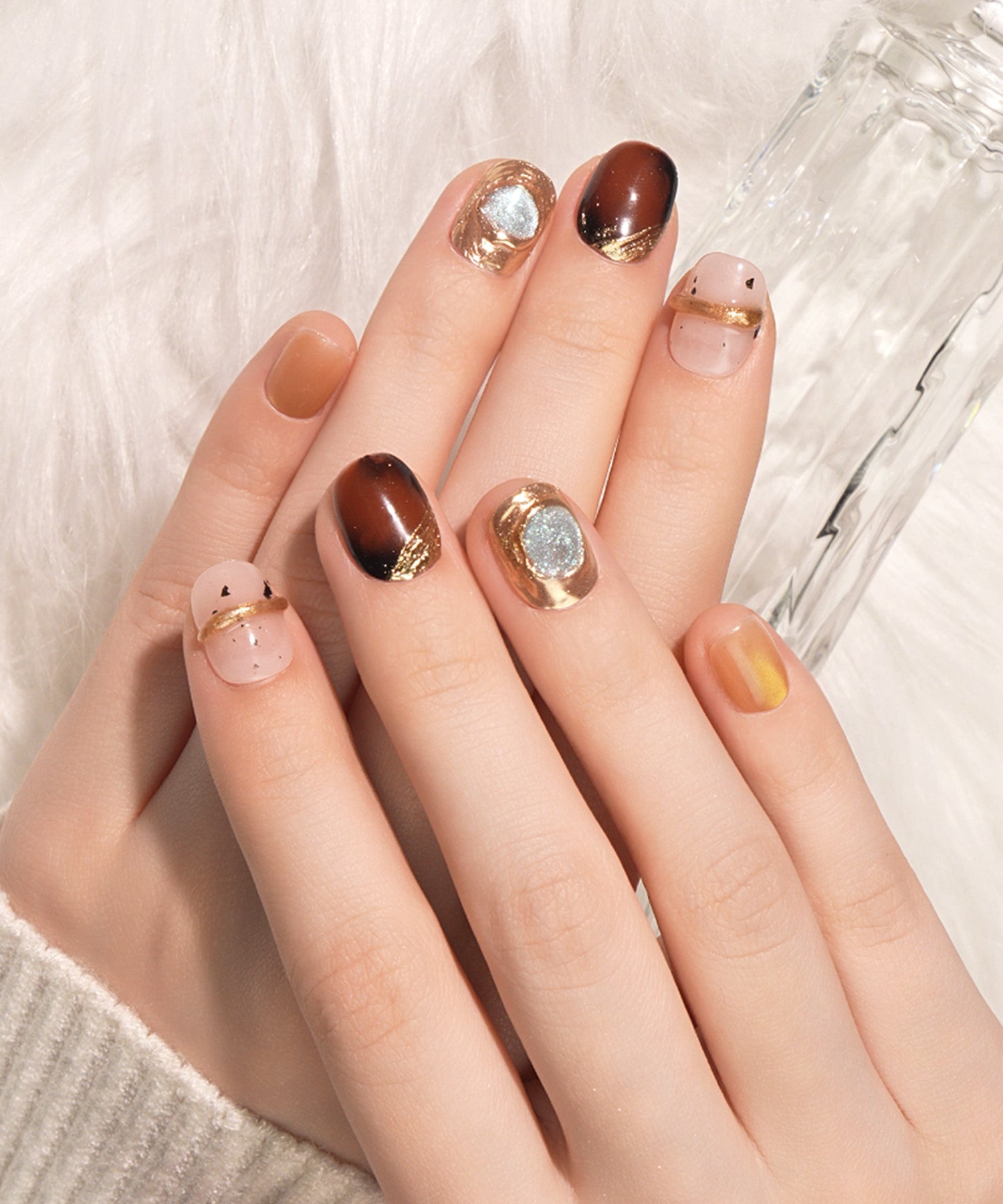 水光ネイルゴールドニュアンスリングデザインショートスクエアネイルチップ