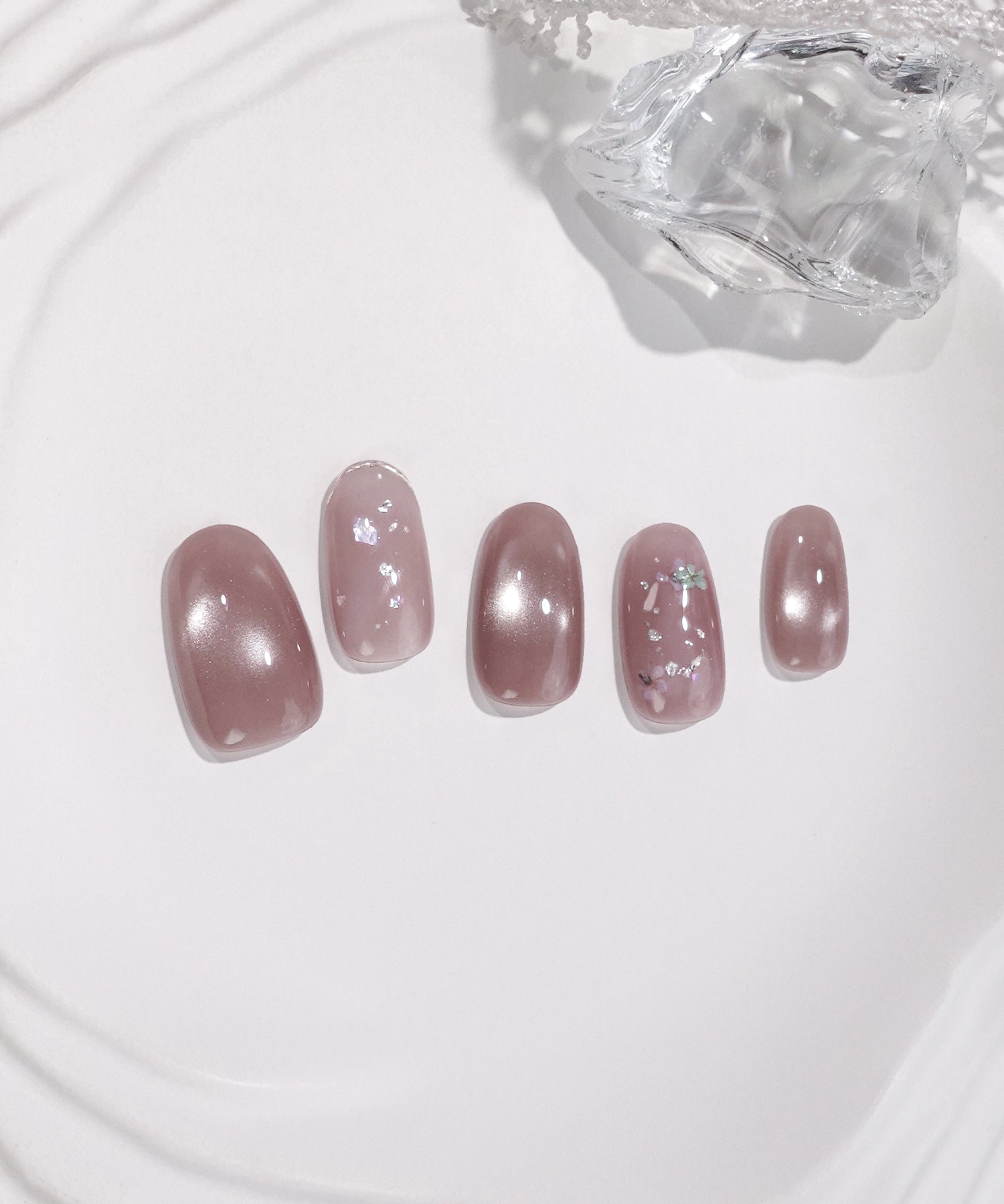 【当日発送】水光ネイルパープルマグネットゴールドミラーラインフラワーライクオーバルネイルチップ