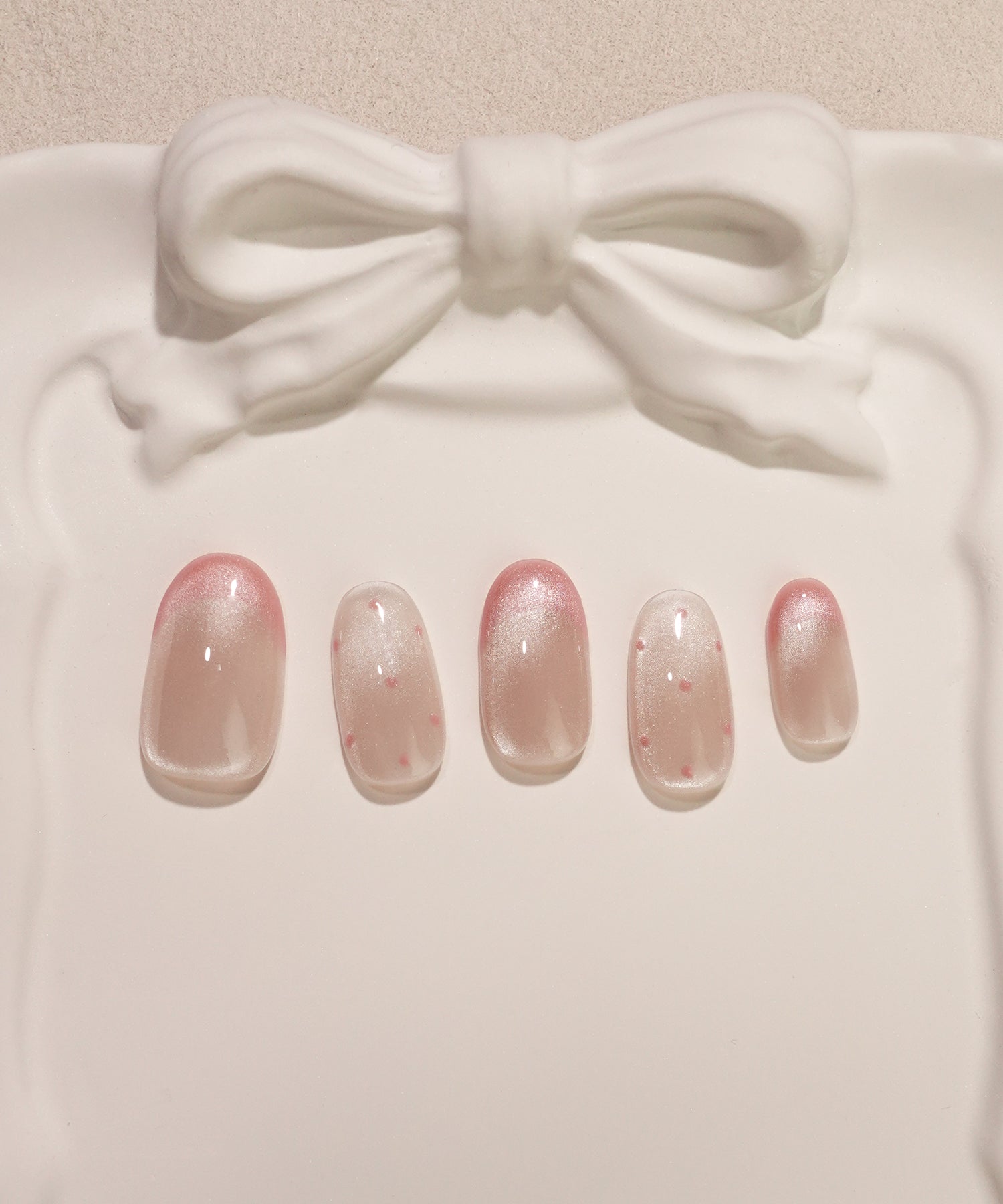 【一部当日発送】水光ネイルピンクマグネットフレンチドットオーバルネイルチップ