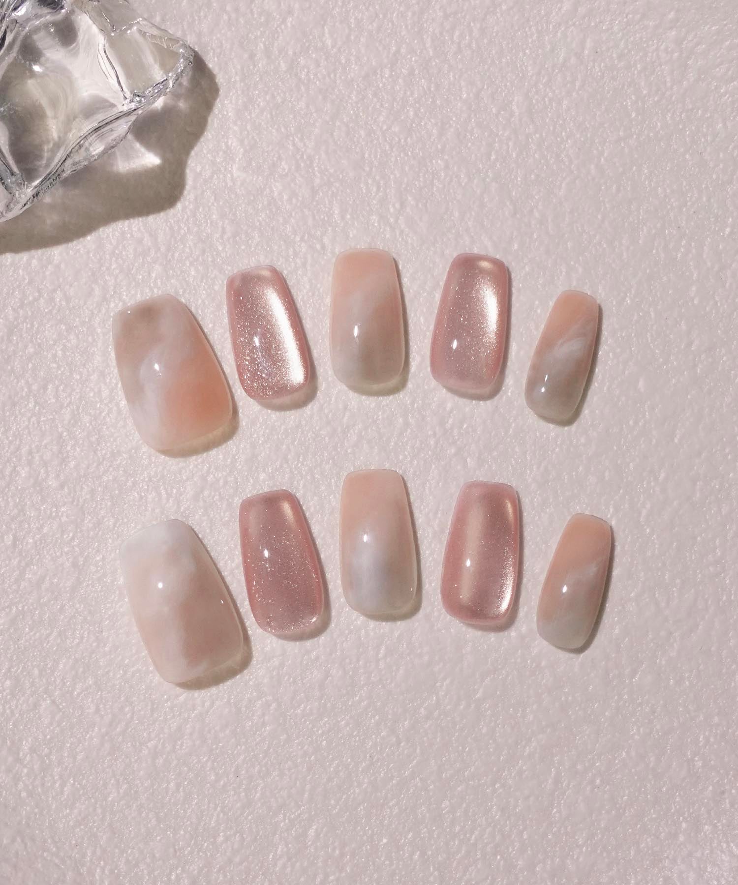 【当日発送】水光ネイルピンクアイボリーマグネットニュアンスタイダイスクエアネイルチップ