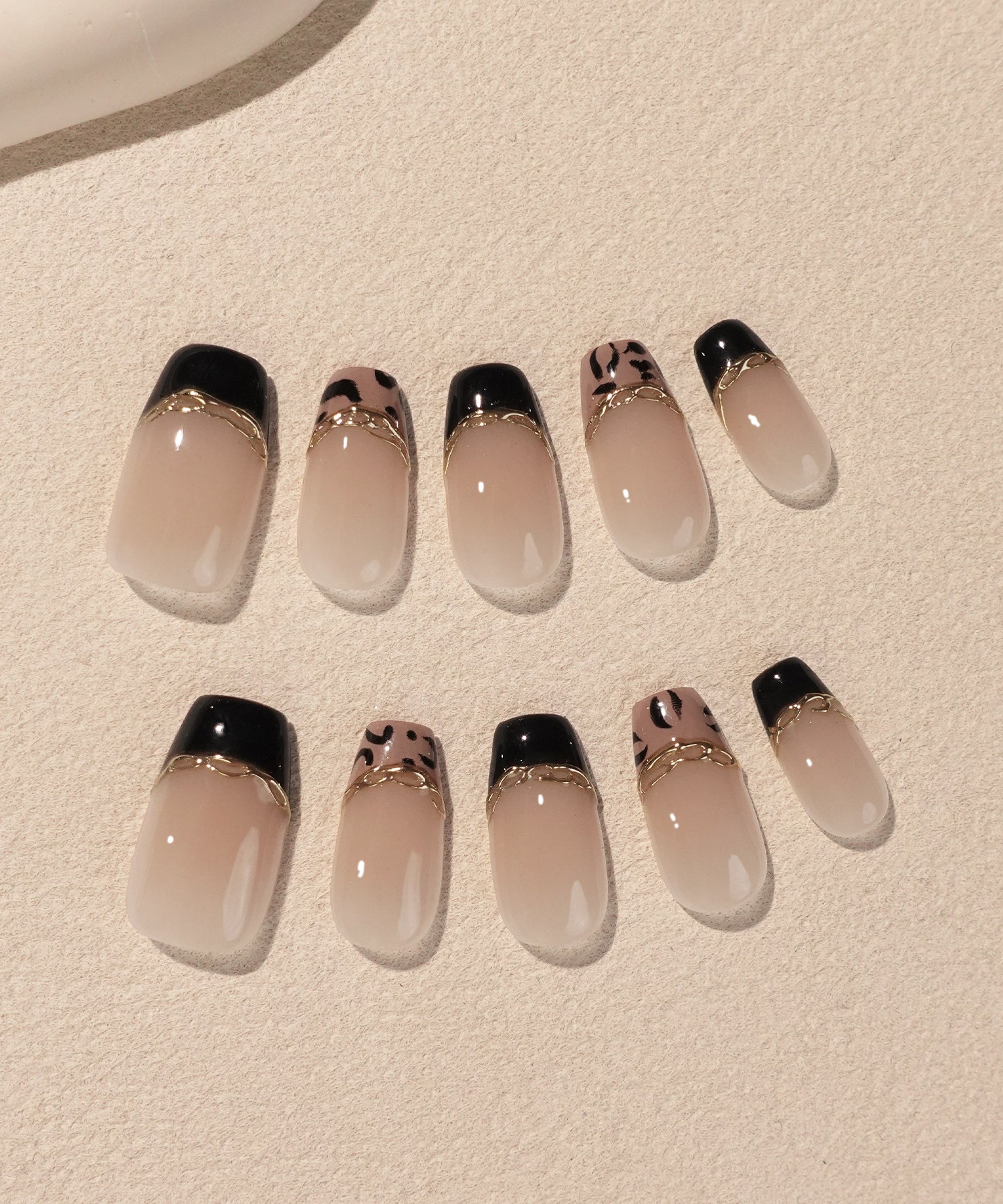 【一部当日発送】水光ネイルベージュブラックフレンチレオパードミラーラインバレリーナネイルチップ