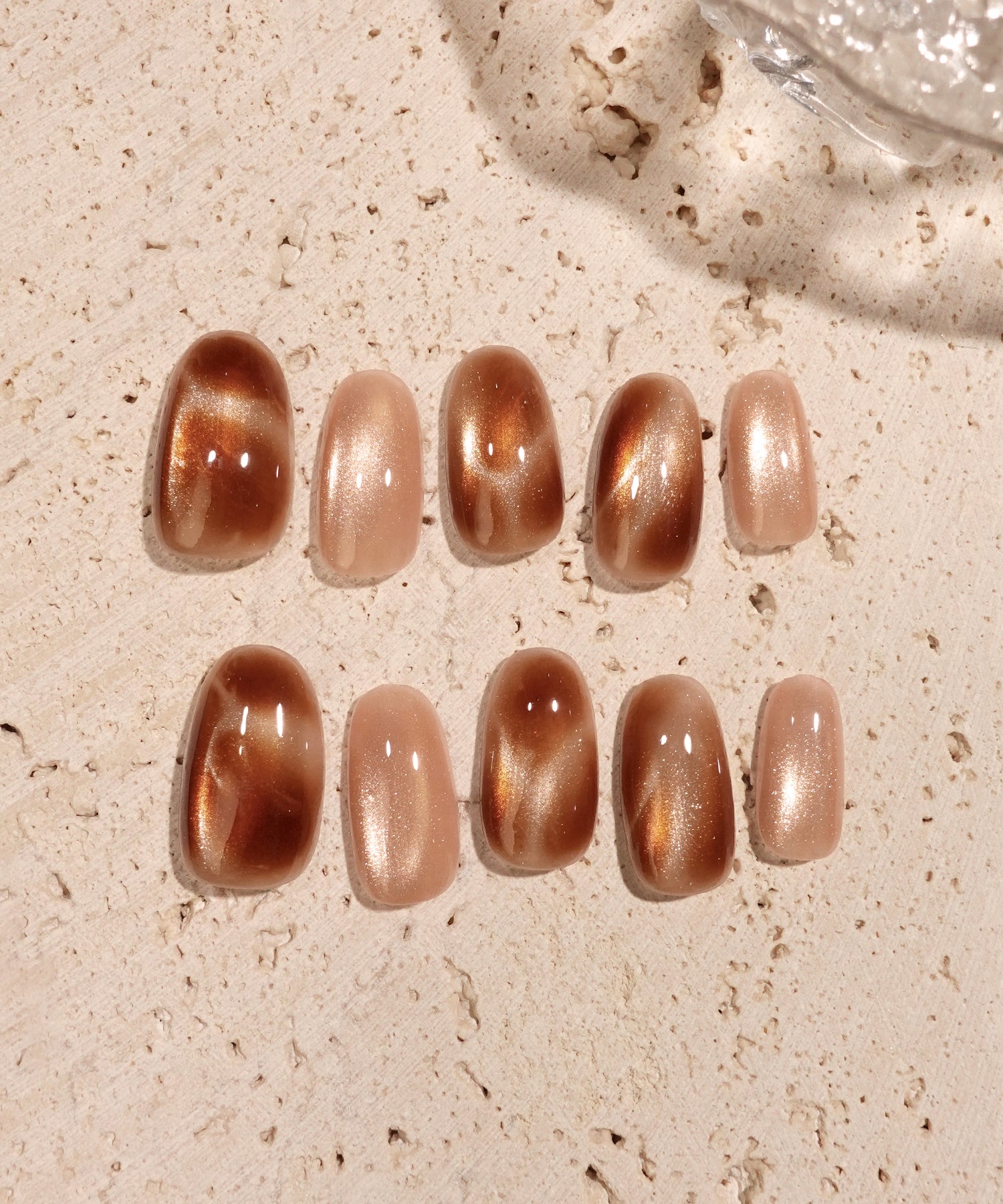 【一部当日発送】水光ネイルブラウンピンクニュアンスマグネットアートオーバルネイルチップ