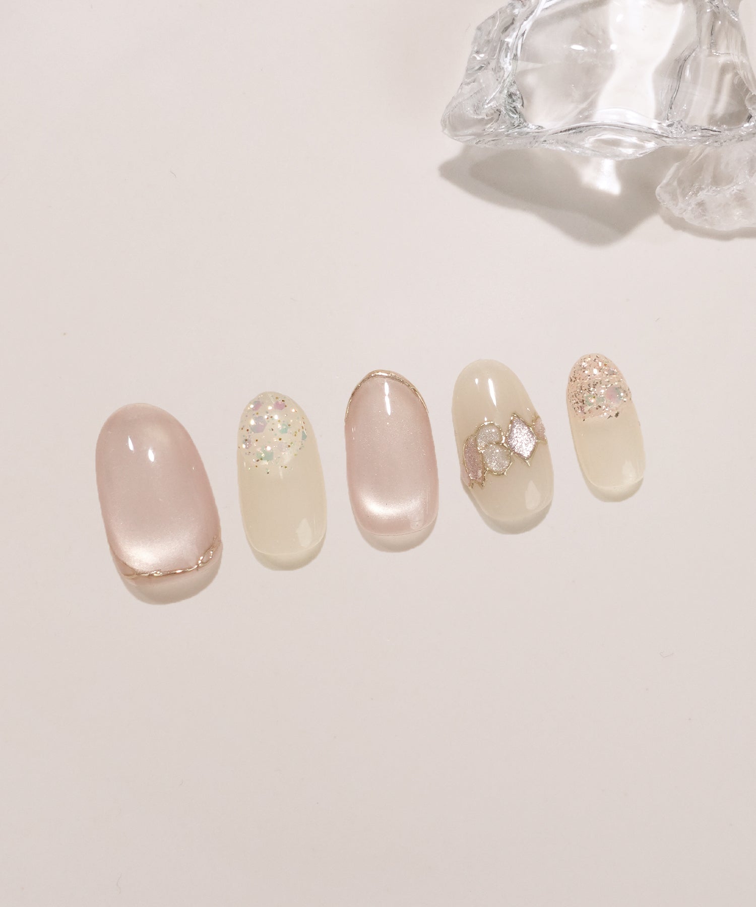 【当日発送】水光ネイルピンクマグネットオーロラホロゴールドミラーオーバルネイルチップ