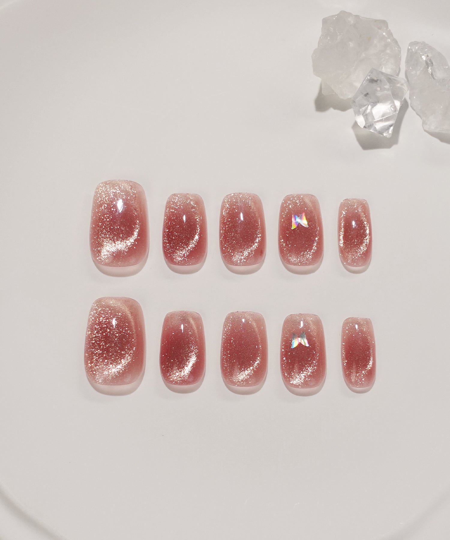 【当日発送】水光ネイルピンクゴールドマグネットバタフライショートワンカラースクエアネイルチップ