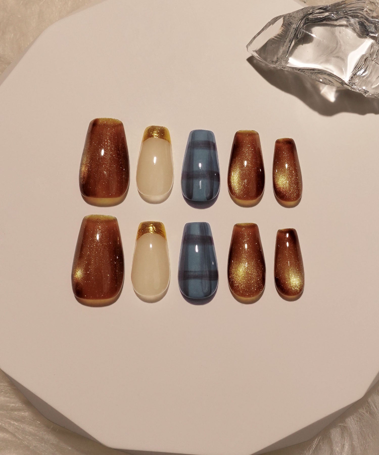 【SOLD OUT】水光ネイルブラウンマグネットニュアンスブルーチェックゴールドフレンチバレリーナネイルチップ