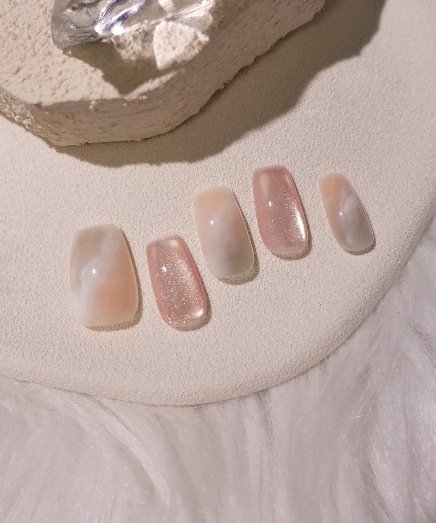 2025 HAPPY BAG(相當於15,000日圓)