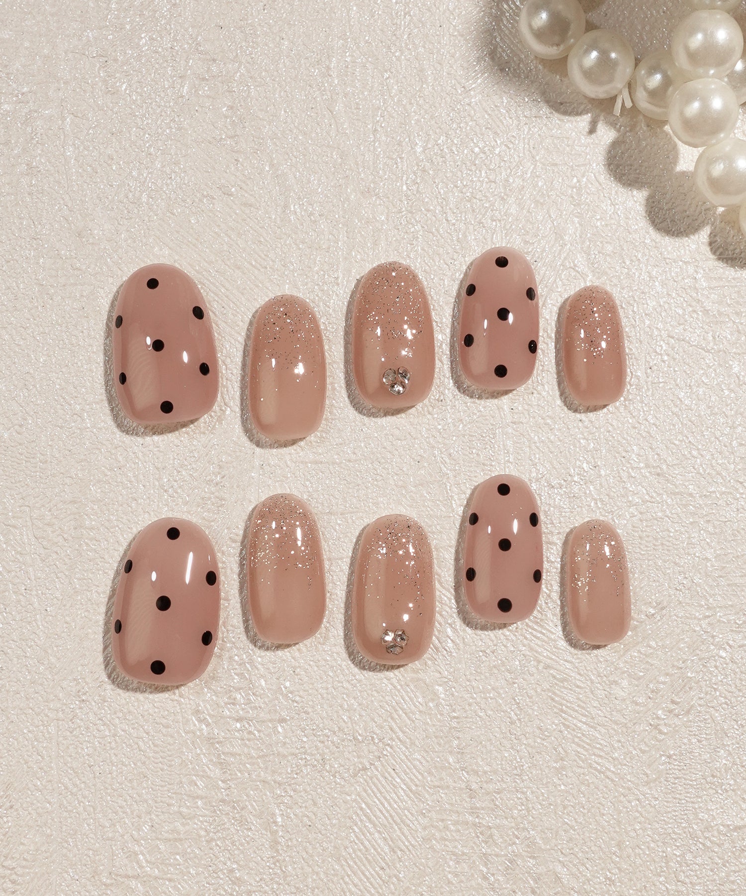 【COMING SOON】水光ネイルピンクラメグラデーションストーンドットデザインオーバルネイルチップ
