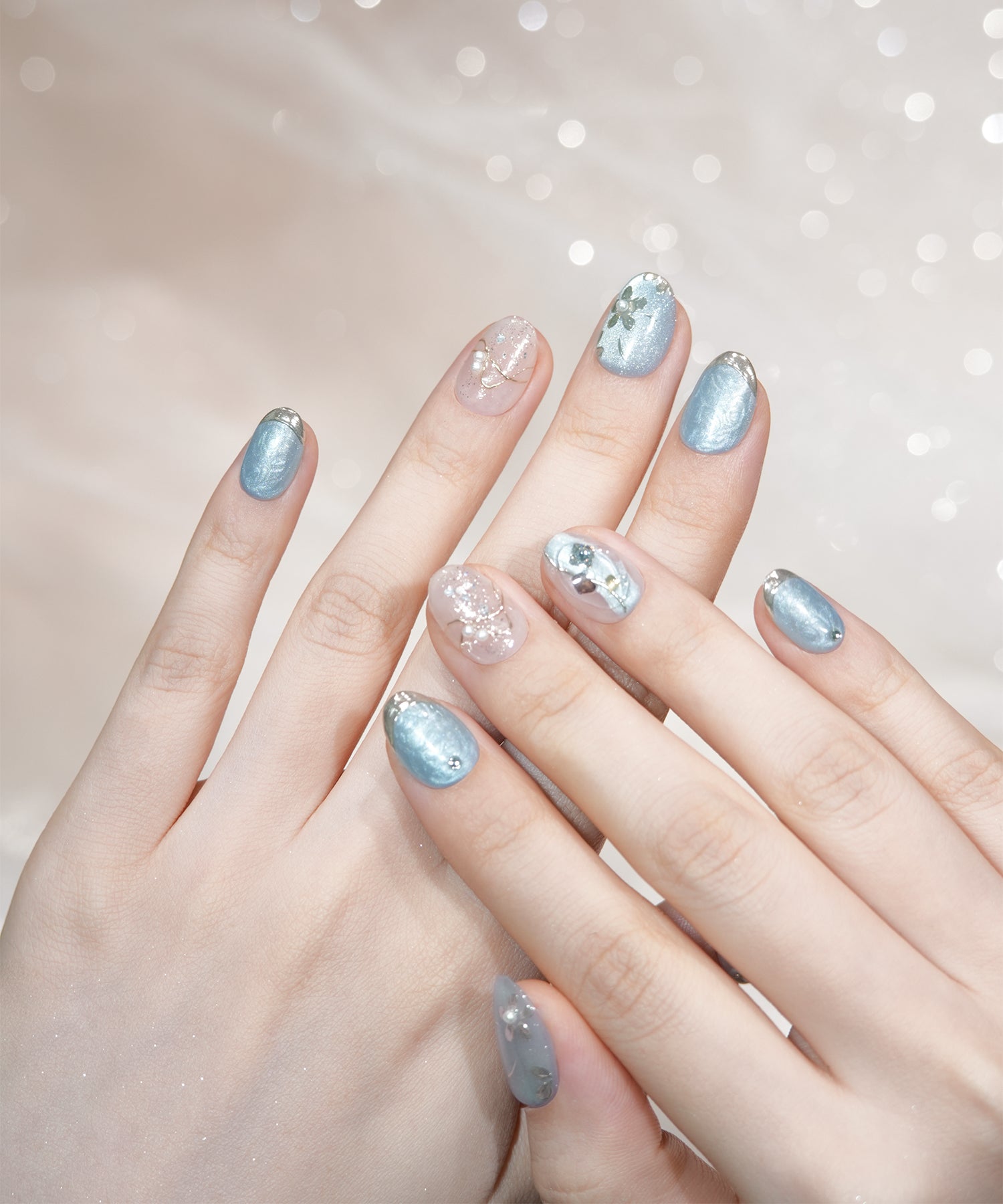 【COMING SOON】水光ネイルブルーマグネットニュアンスフラワーミラーアートシェルパールストーンショートオーバルネイルチップ