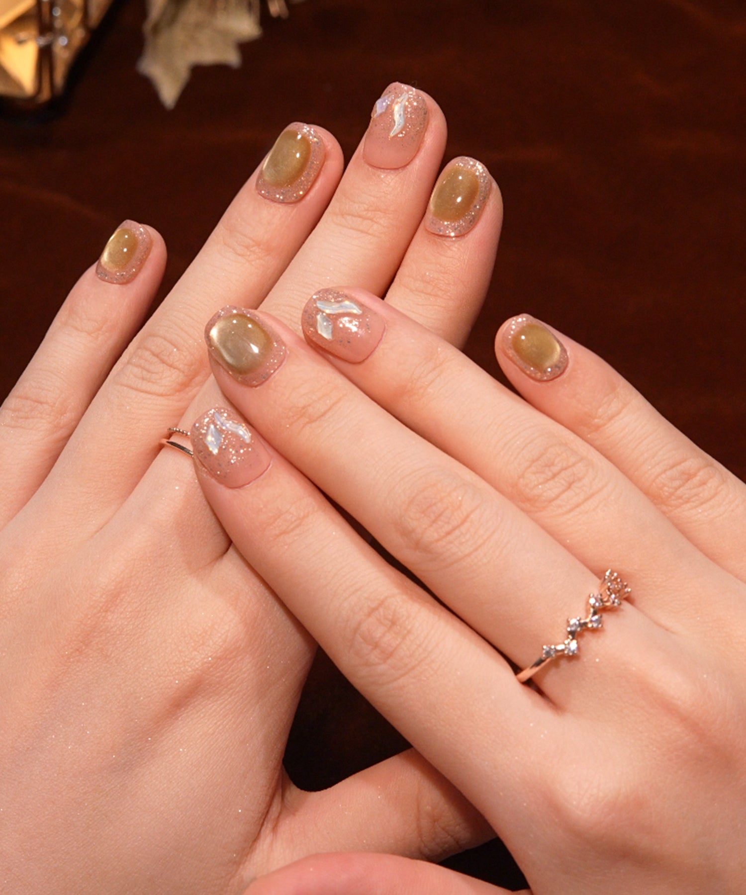 【当日発送】水光ネイルピンクベースアンバーマグネットオーロラストーンショートスクエアネイルチップ