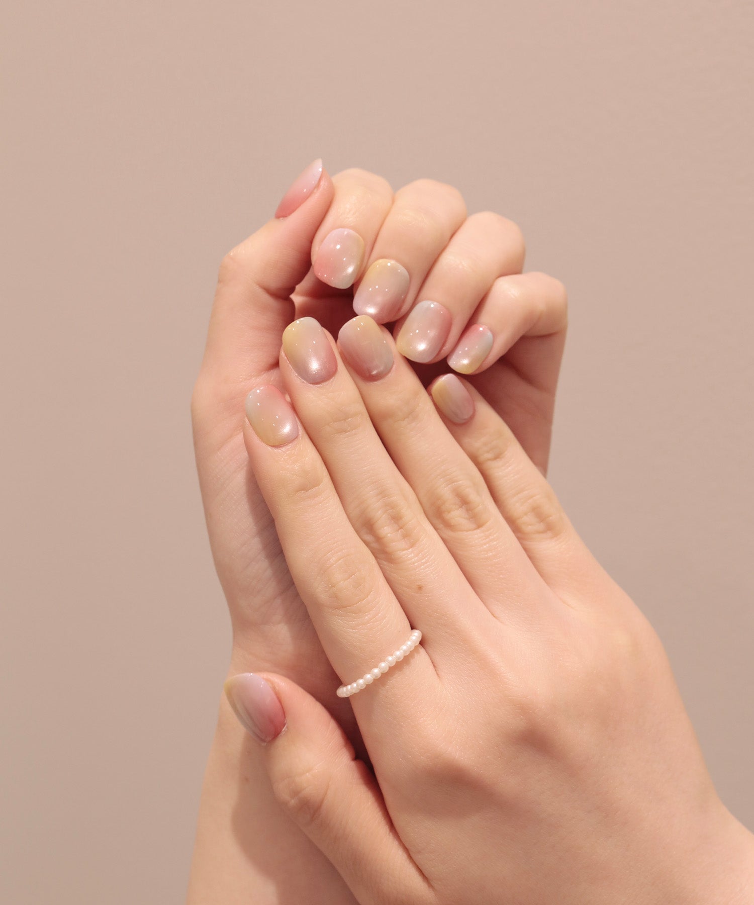 【当日発送】 水光ネイルカラフルマグネットグラデーションショートラウンドネイルチップ