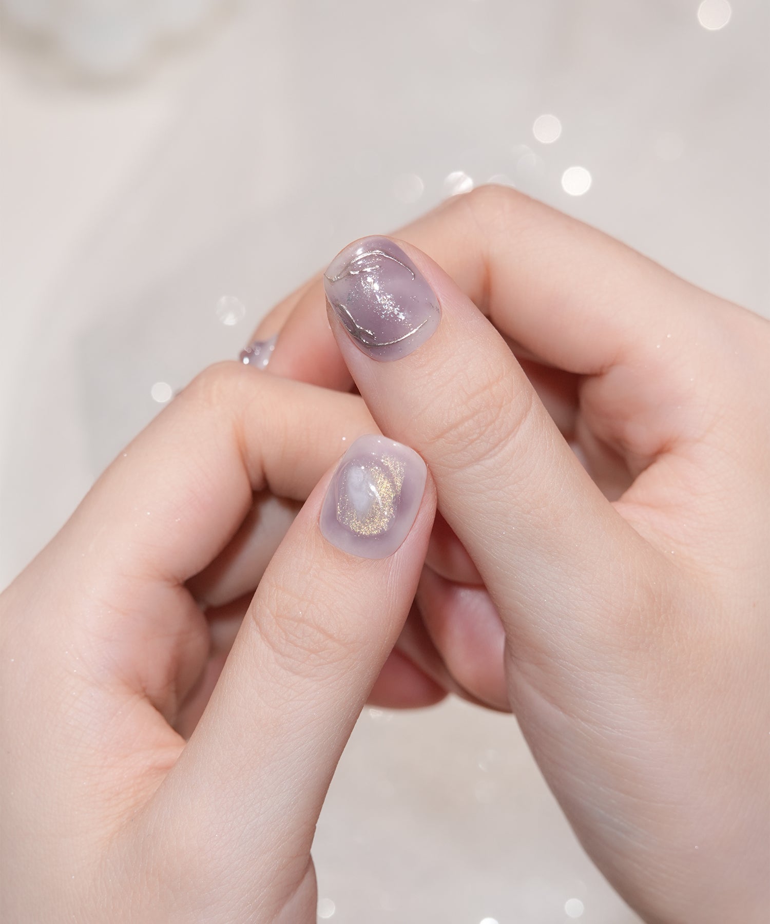 【COMING SOON】水光ネイルパープルマグネットフラワーニュアンスミラーパールストーンショートラウンドネイルチップ