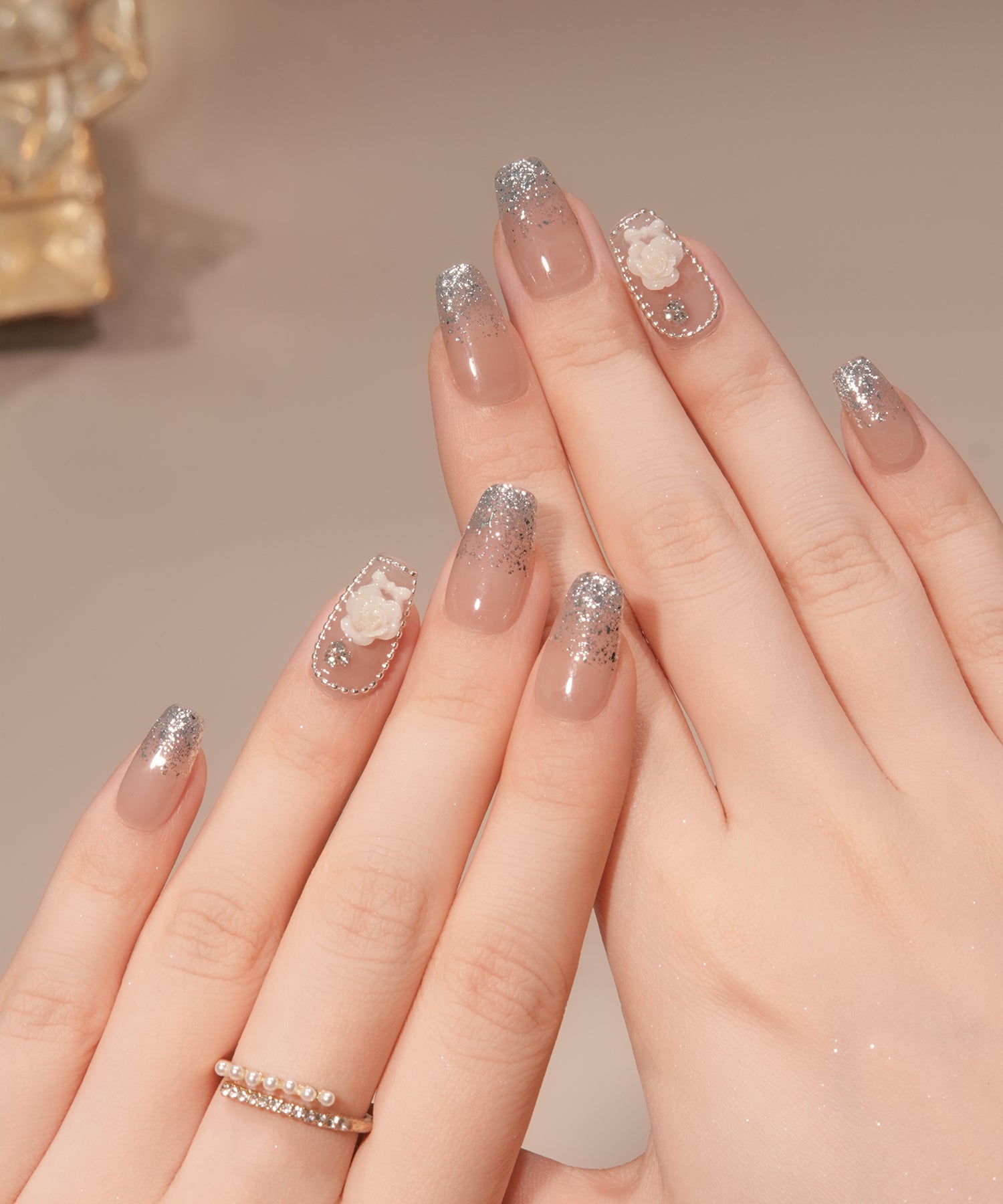 【当日発送】水光ネイルピンクラメグラデーションローズモチーフバレリーナネイルチップ