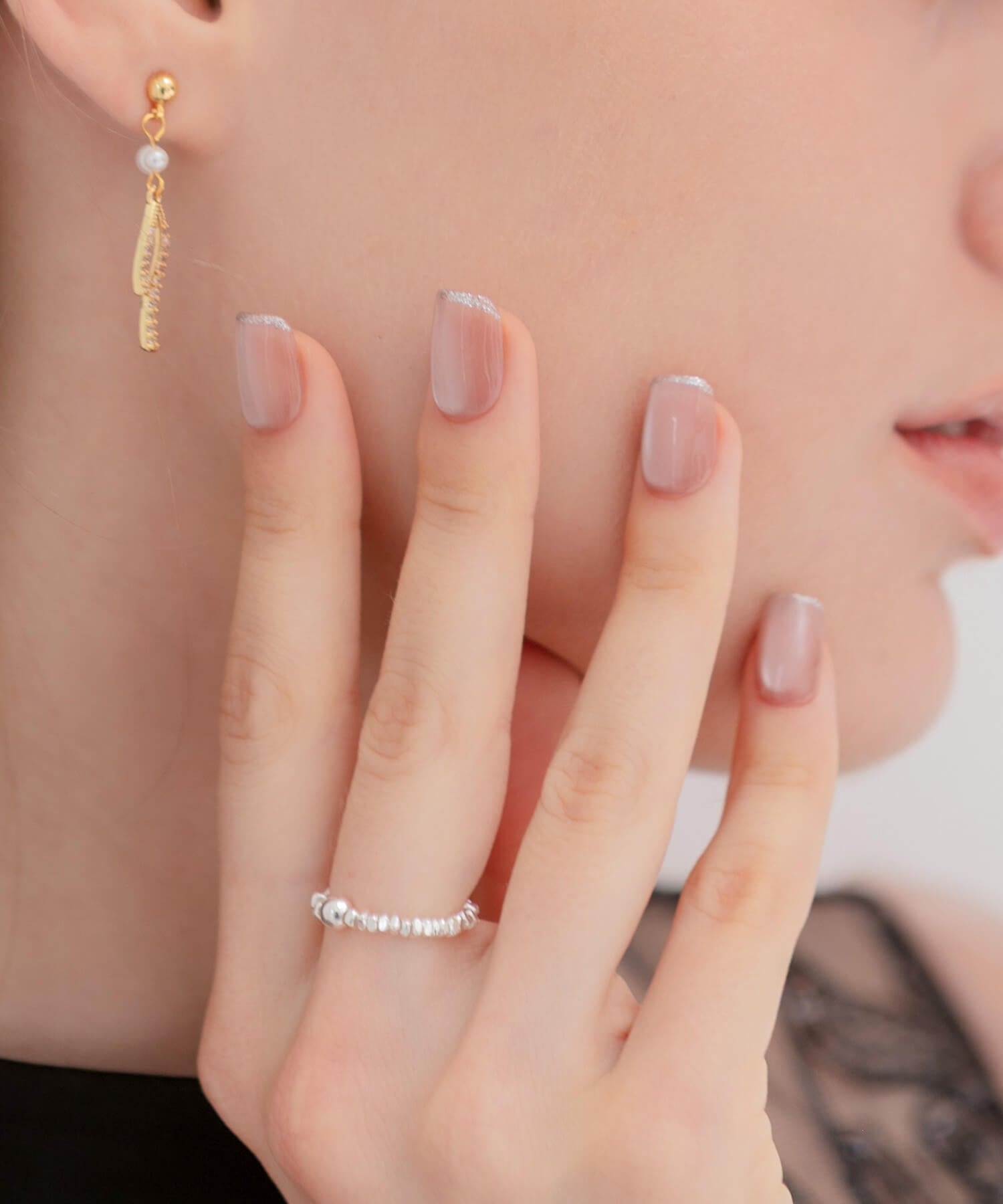 【当日発送】水光ネイルピンクシンプルワンカラーマグネットシルバーラメラインショートスクエアネイルチップ