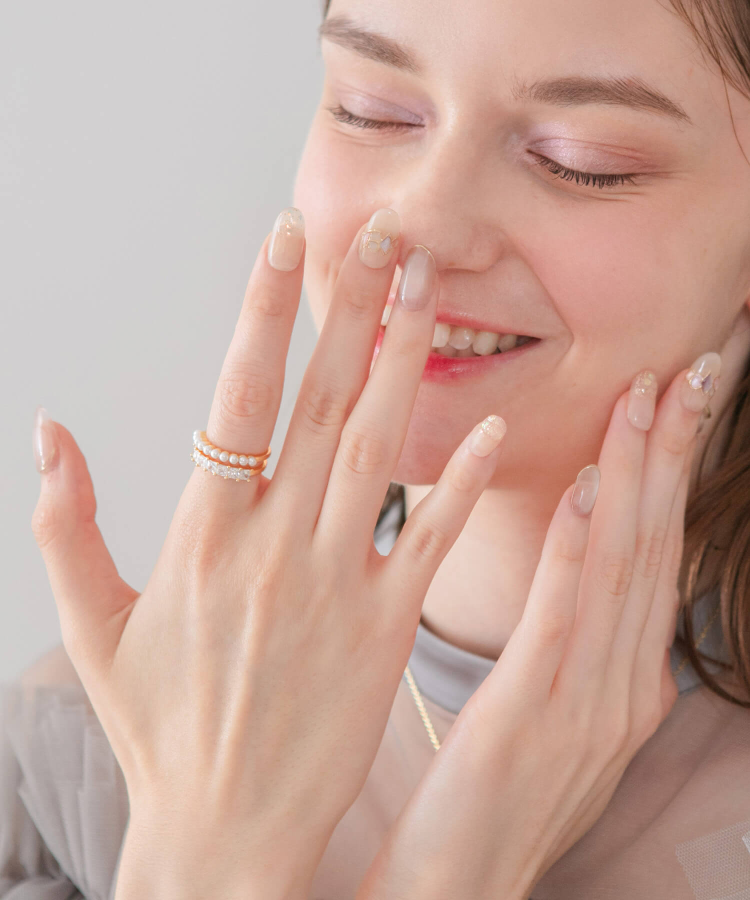 【当日発送】水光ネイルピンクマグネットオーロラホロゴールドミラーオーバルネイルチップ