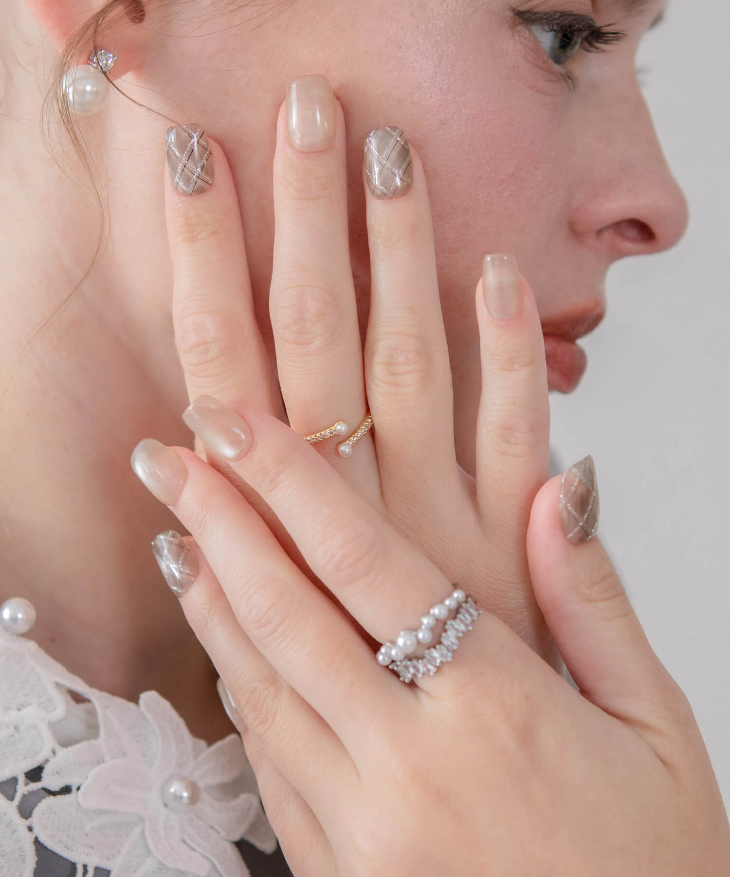 【当日発送】水光ネイルベージュマグネットグレーアーガイルショートスクエアネイルチップ