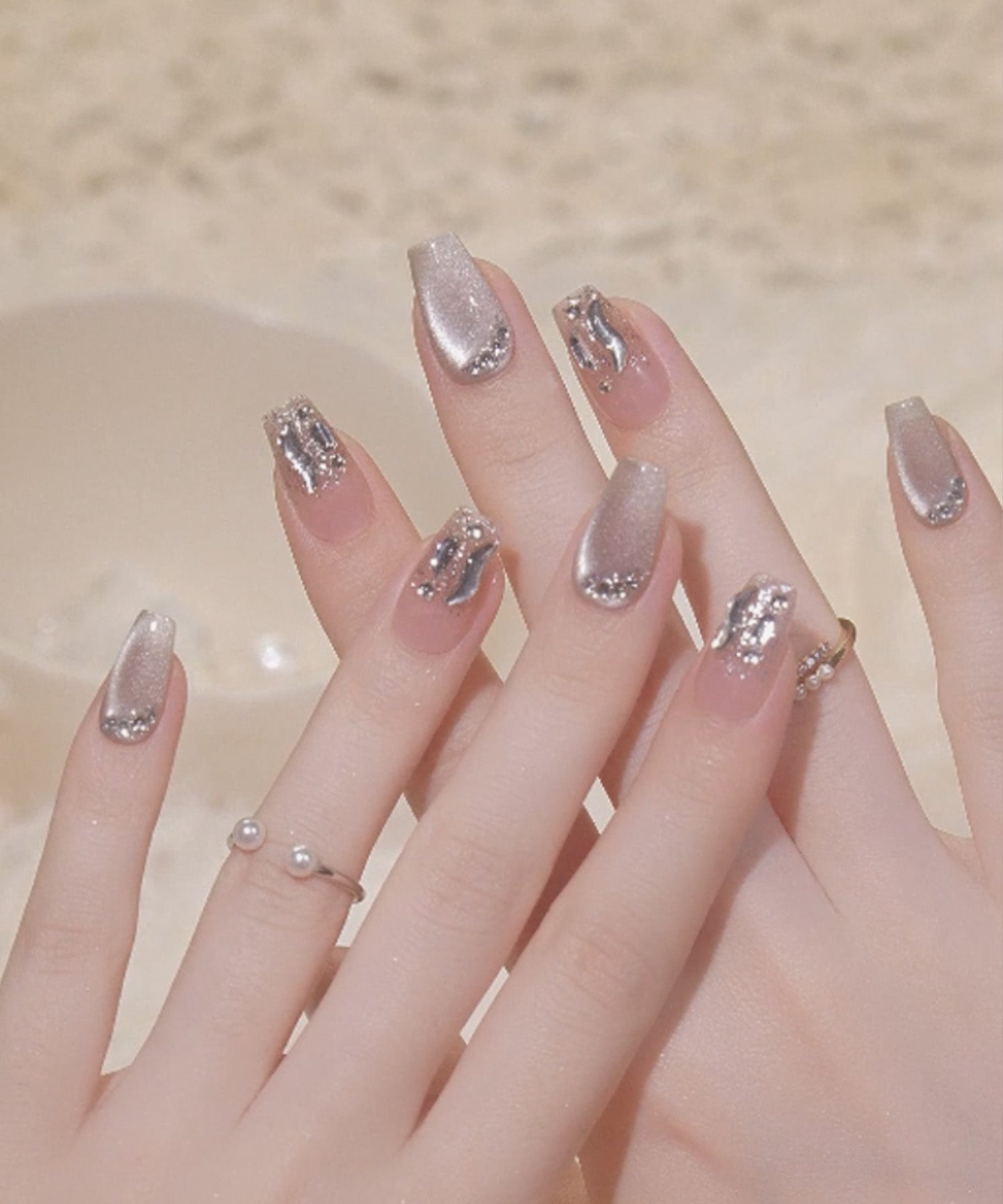 [Some items will be shipped the same day] 3D Water Shine Nail Magnet Glitter Gradient Stone Enclosed Ballerina Nail Tips