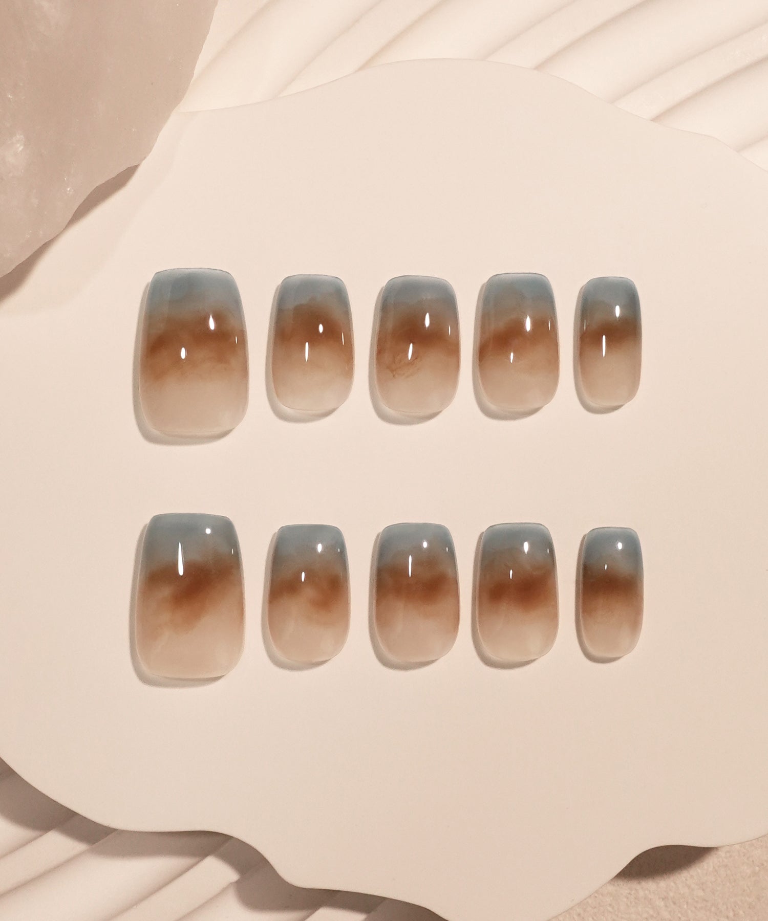 【予約販売】水光ネイルブルーブラウンインクグラデーションニュアンススクエアネイルチップ