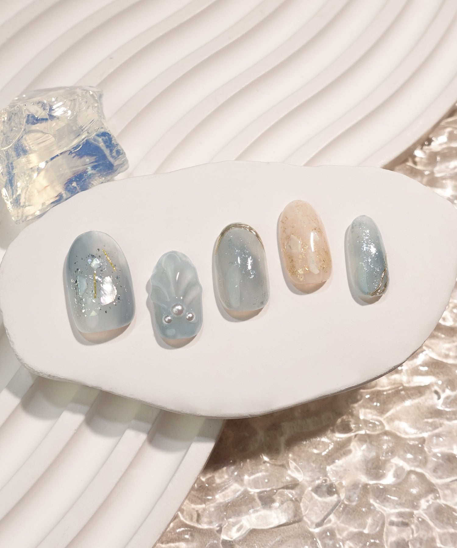 【COMING SOON】水光ネイルスモーキーブルーマーメイドシェルオーバルネイルチップ