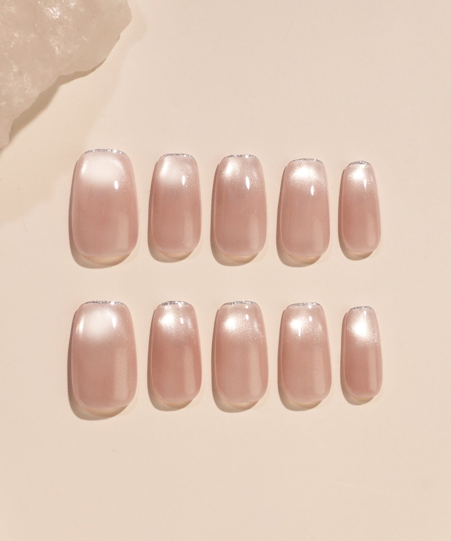 【当日発送】水光ネイルシアーピンクマグネットシルバーラメフレンチスクエアネイルチップ